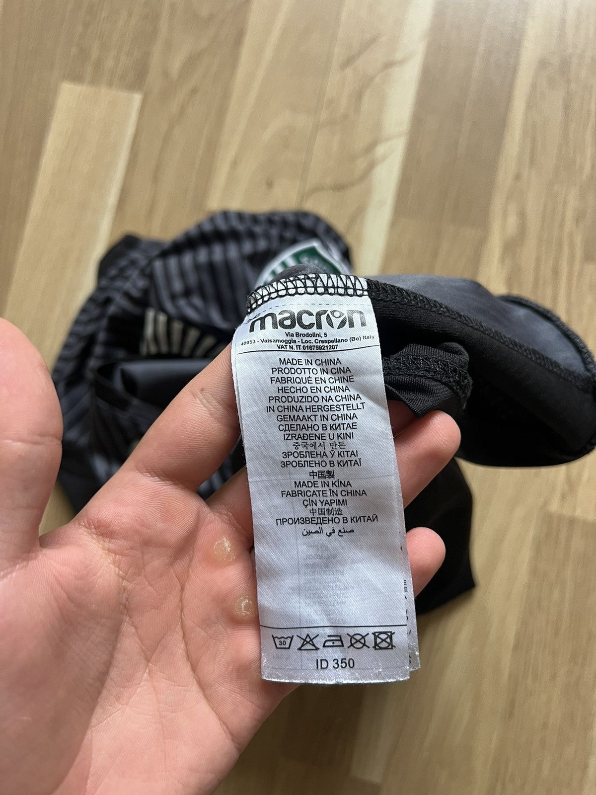 Macron Sporting football soccer jersey 2017/18 goalkeeper rare Size US L / EU 52-54 / 3 - 9 Thumbnail