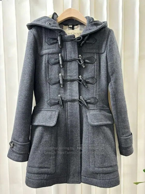 Burberry Burberry Gray Wool Women's Duffle Coat. Size XS / US 0-2 / IT 36-38 - 2 Thumbnail