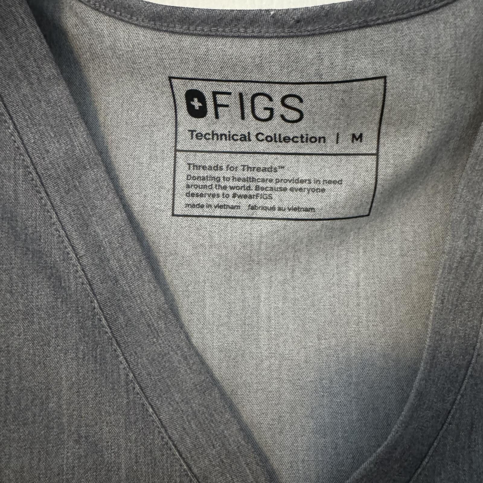 Eileen Fisher FIGS Technical Collection Gray Scrub Top Size Medium Size ONE SIZE - 2 Thumbnail