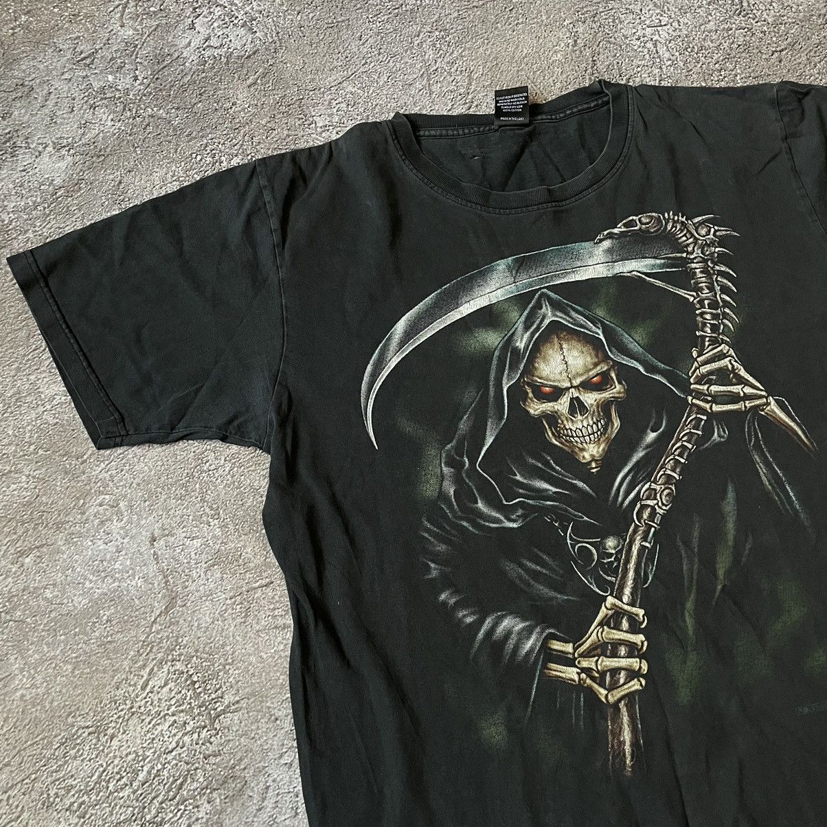 Vintage Vintage 90s Grim Reaper Graphic Tee Horror Grunge Baggy M Size US M / EU 48-50 / 2 - 4 Thumbnail