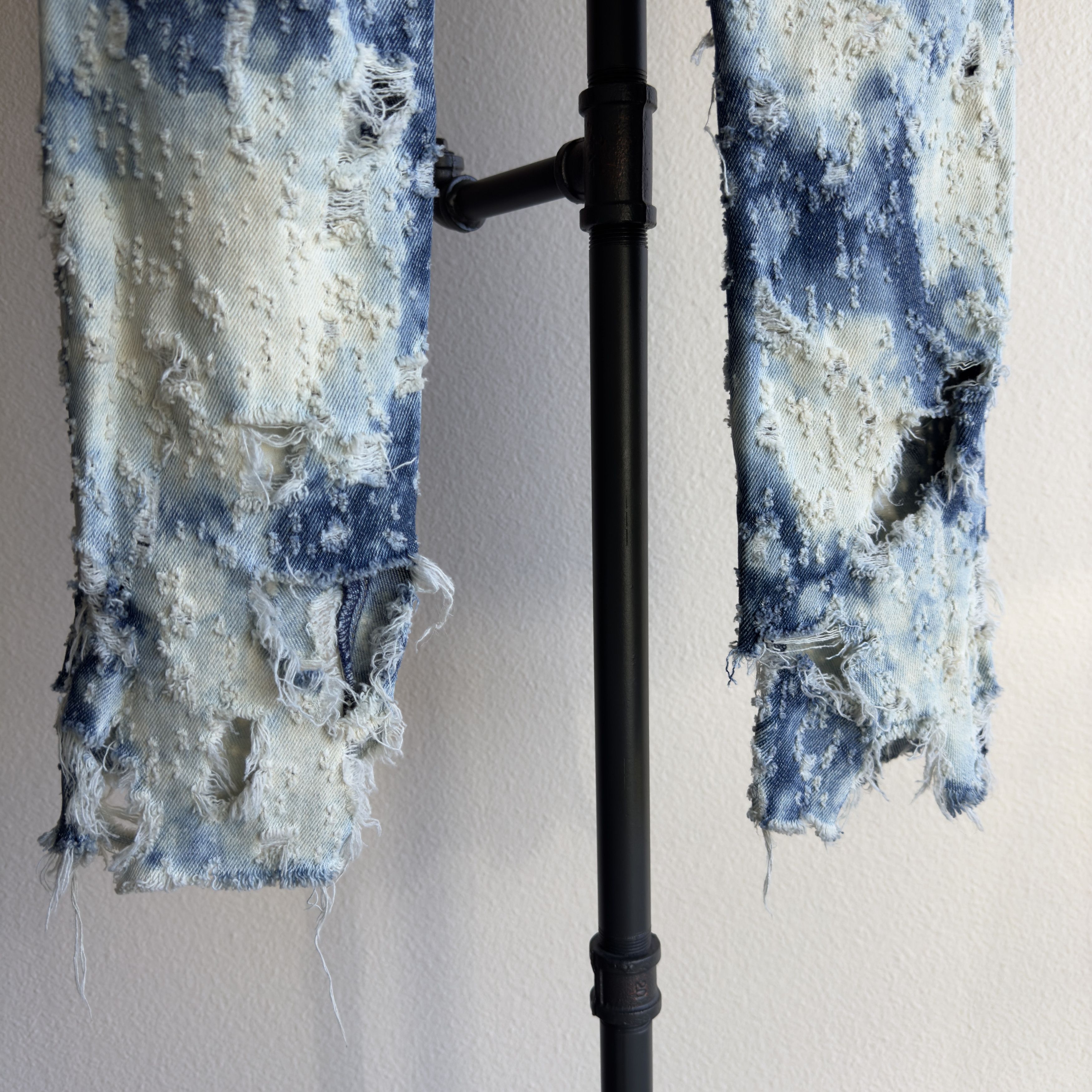 Alexander Wang Alexander Wang Distressed Skinny Jeans Size 26" / US 2 / IT 38 - 6 Thumbnail