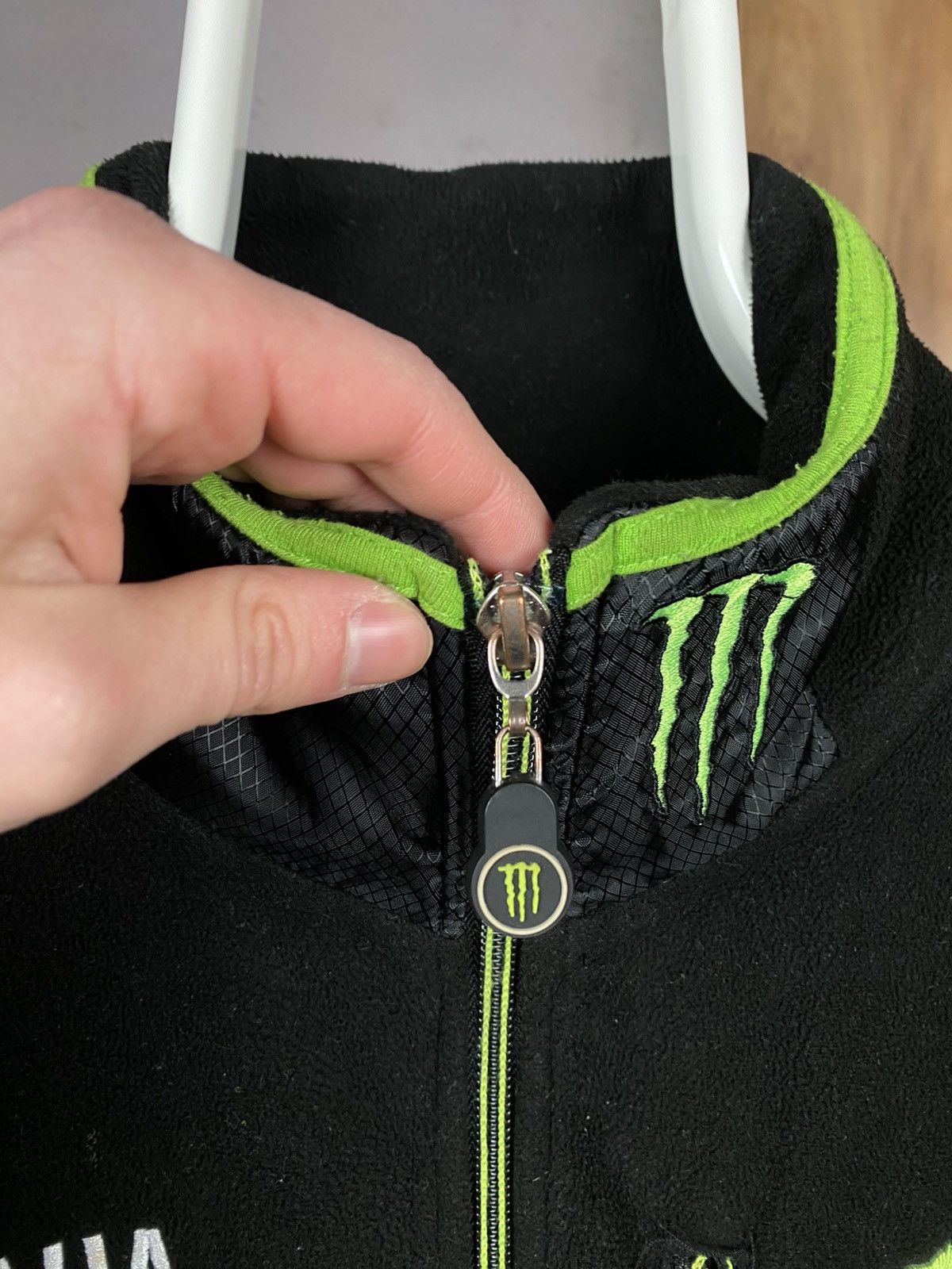 Yamaha 🏁VTG Jacket Fleece Monster Yamaha Tech 3 Official Racing🏁 Size US L / EU 52-54 / 3 - 16 Thumbnail