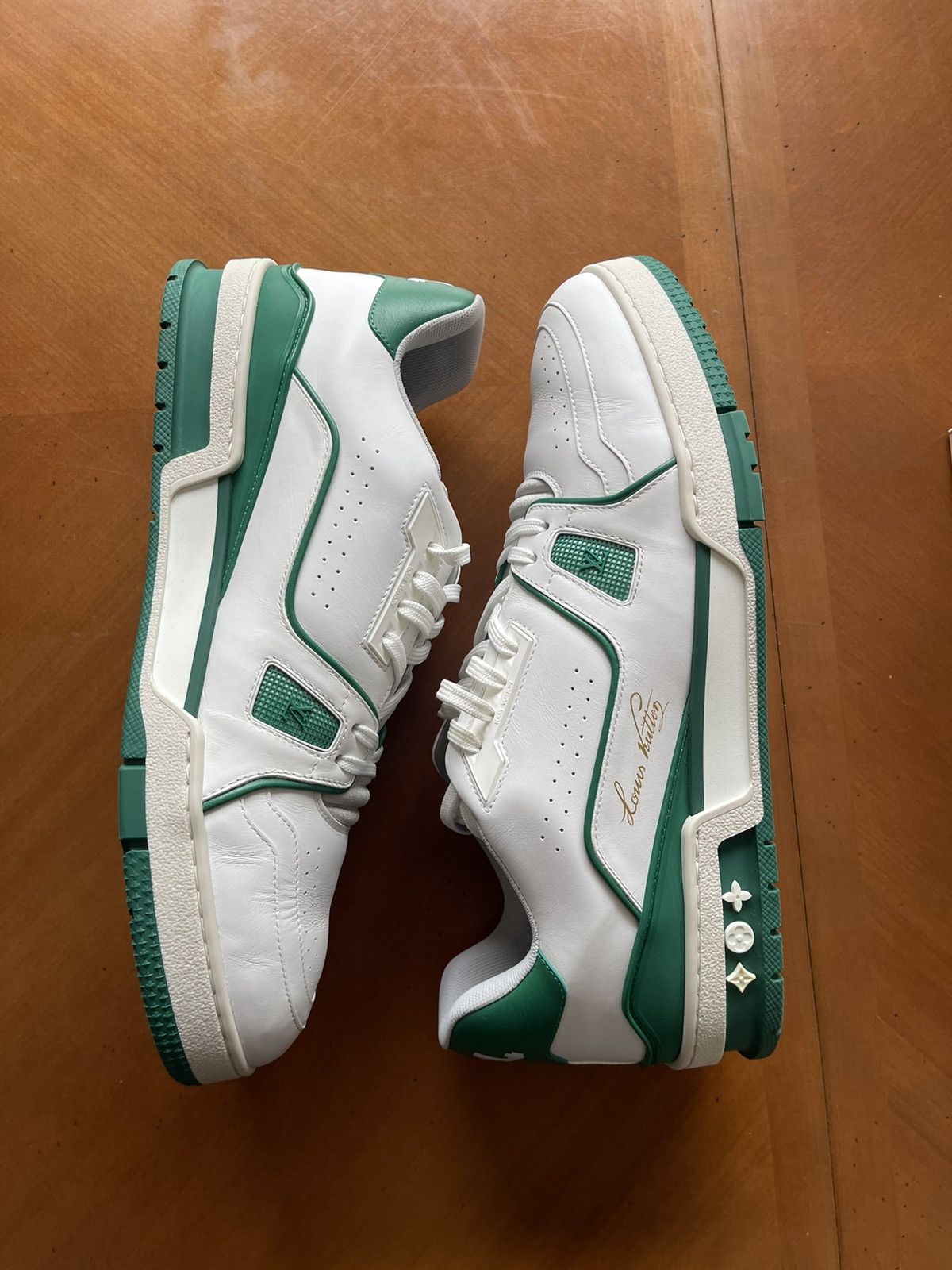 Louis Vuitton Louis Vuitton LV Low Trainer OG Green Size US 10.5 / EU 43-44 - 5 Thumbnail