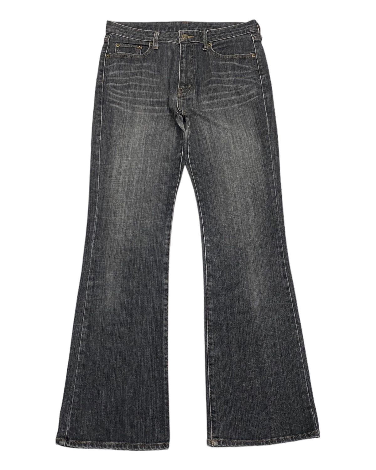 Uniqlo FLARE🔥FADED BLACK DISTRESSED DENIM FLARE DENIM JEANS UNIQLO Size US 31 - 1 Thumbnail