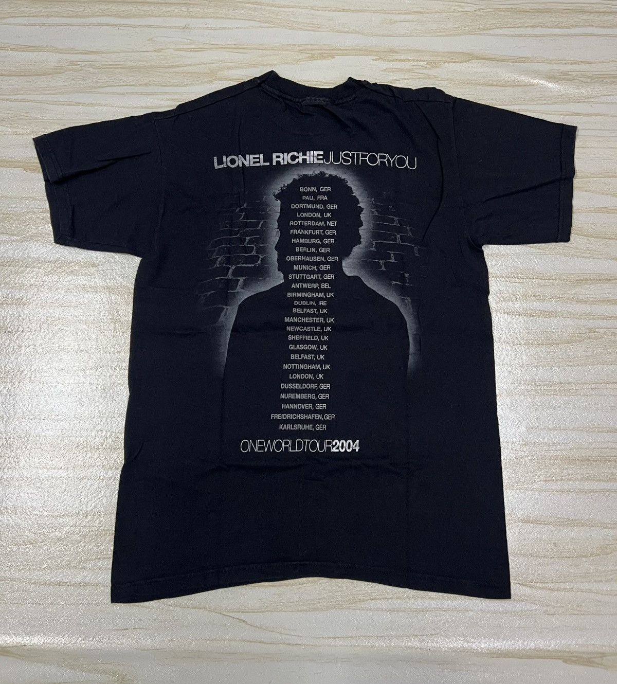 Band Tees Lionel Richie Just For You One World Tour 00s T-shirt Size US S / EU 44-46 / 1 - 3 Thumbnail