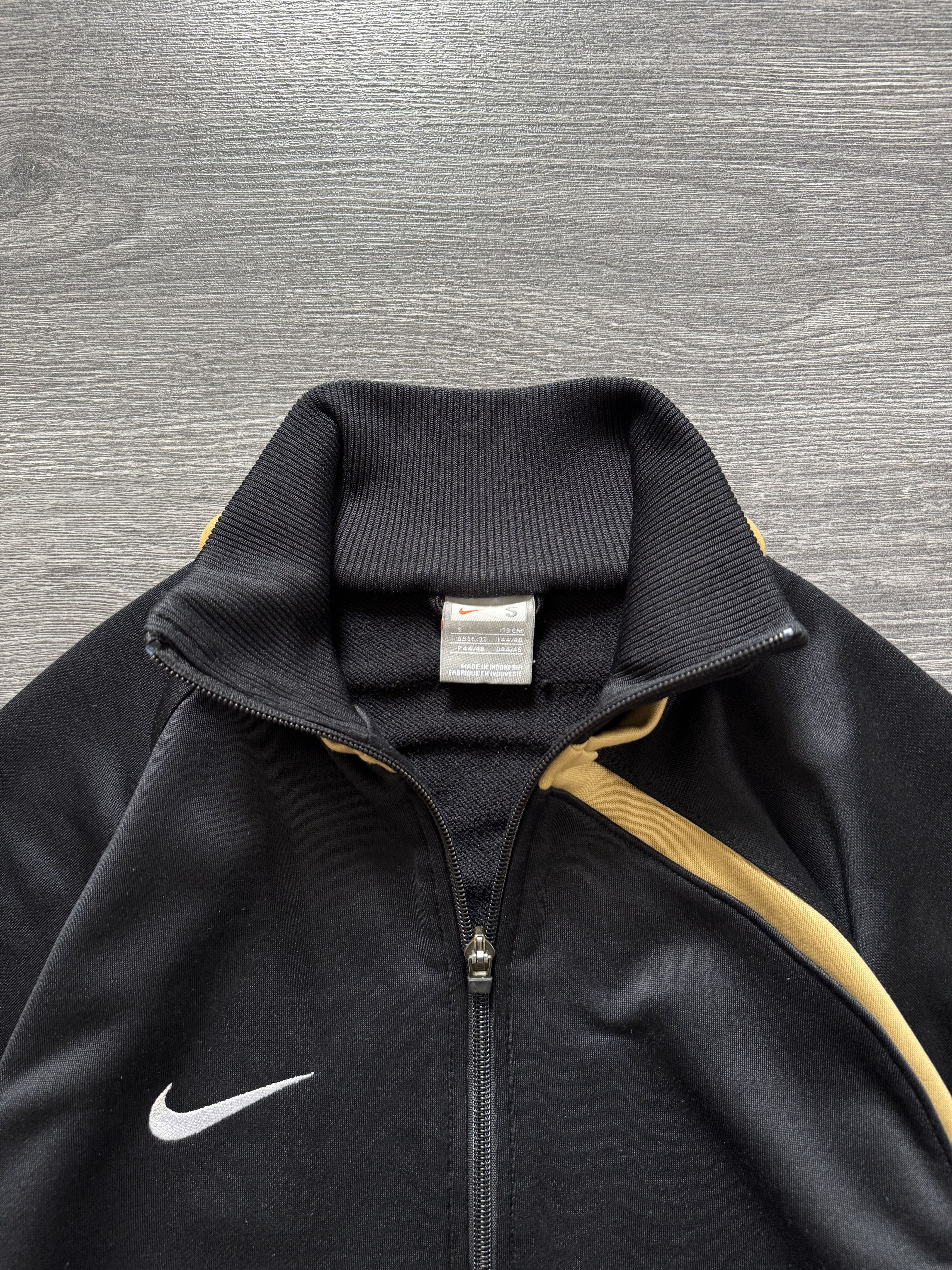 Nike Vintage Nike Track Jacket Swoosh Logo Black Size US S / EU 44-46 / 1 - 4 Thumbnail