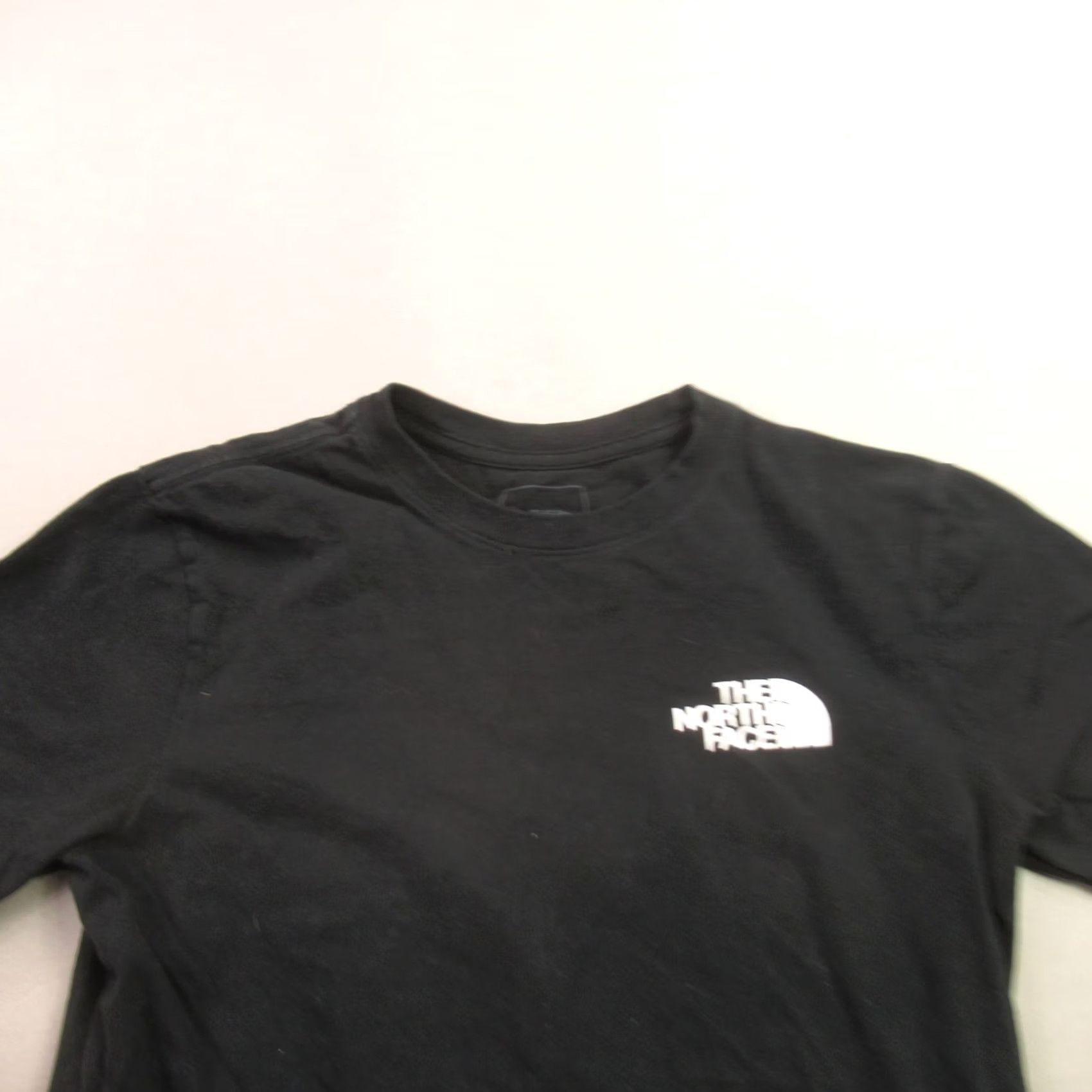 The North Face North Face Womens XS Short Sleeve Crew Neck Pullover Lightweight Black Size XS / US 0-2 / IT 36-38 - 3 Thumbnail