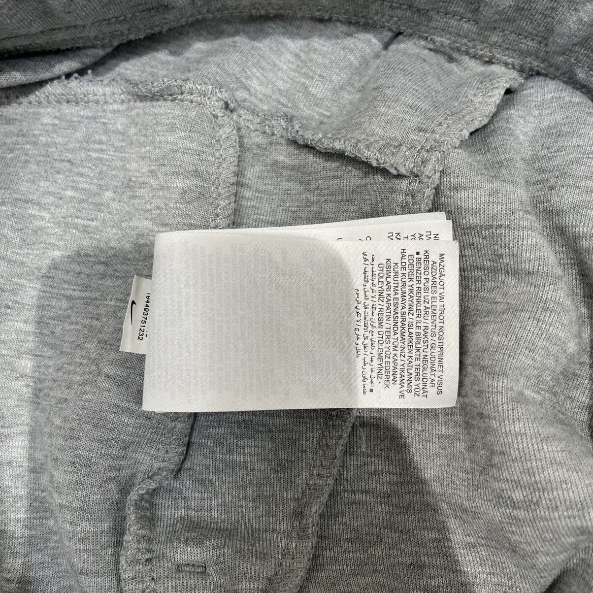 Nike Nike Tech Fleece Joggers Dark Grey Heather/Black Size US 32 / EU 48 - 10 Thumbnail