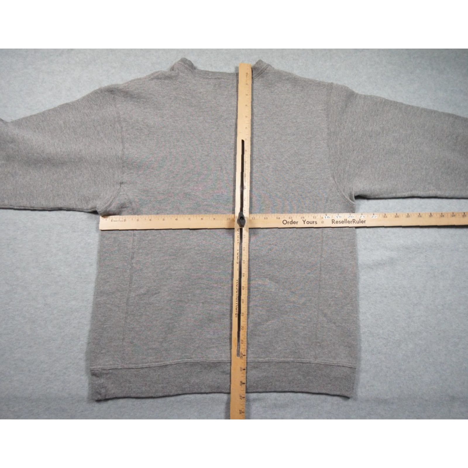 Russell Athletic Russell Athletic Sweatshirt Adult Medium Gray Crewneck Sweater Pullover Mens Size US M / EU 48-50 / 2 - 6 Thumbnail