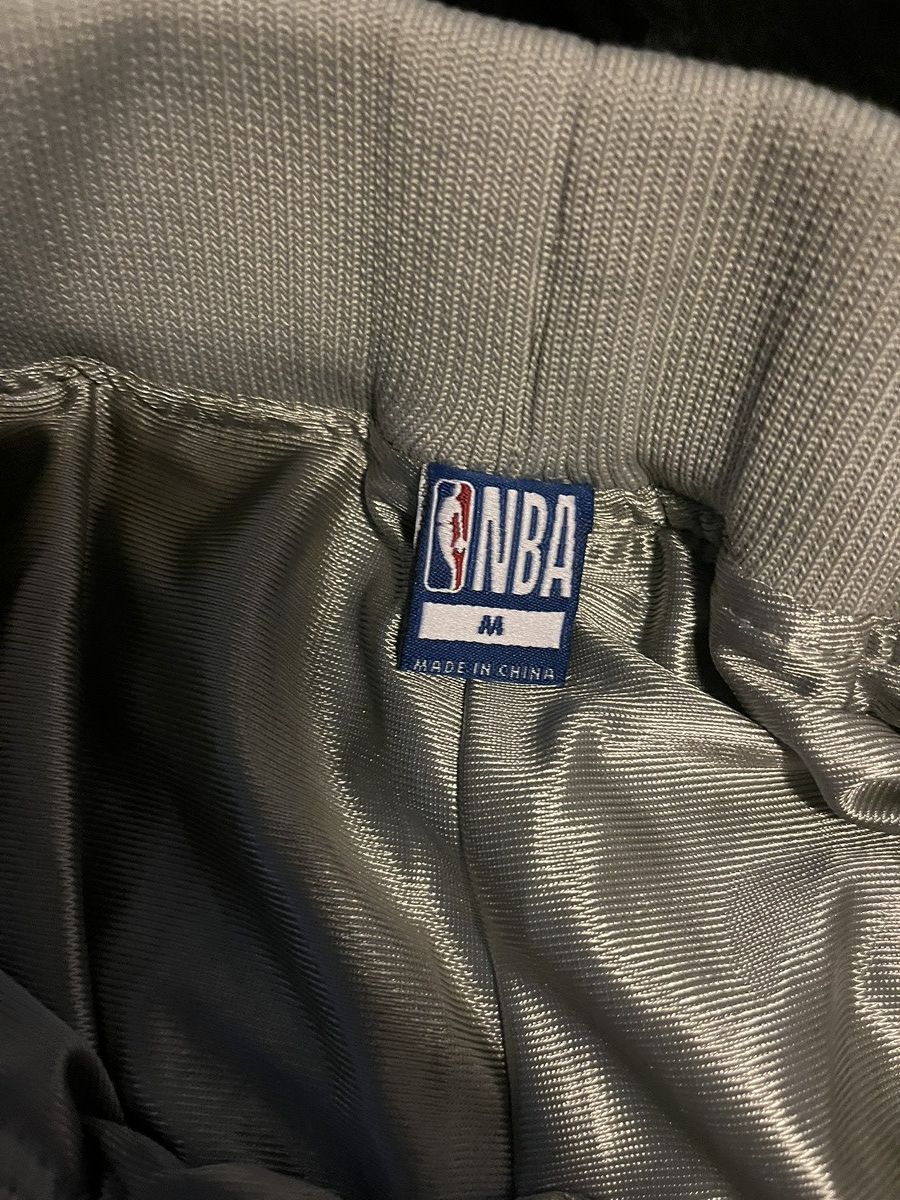 NBA NBA shorts / Never worn(tag still on) Size US 33 - 5 Thumbnail