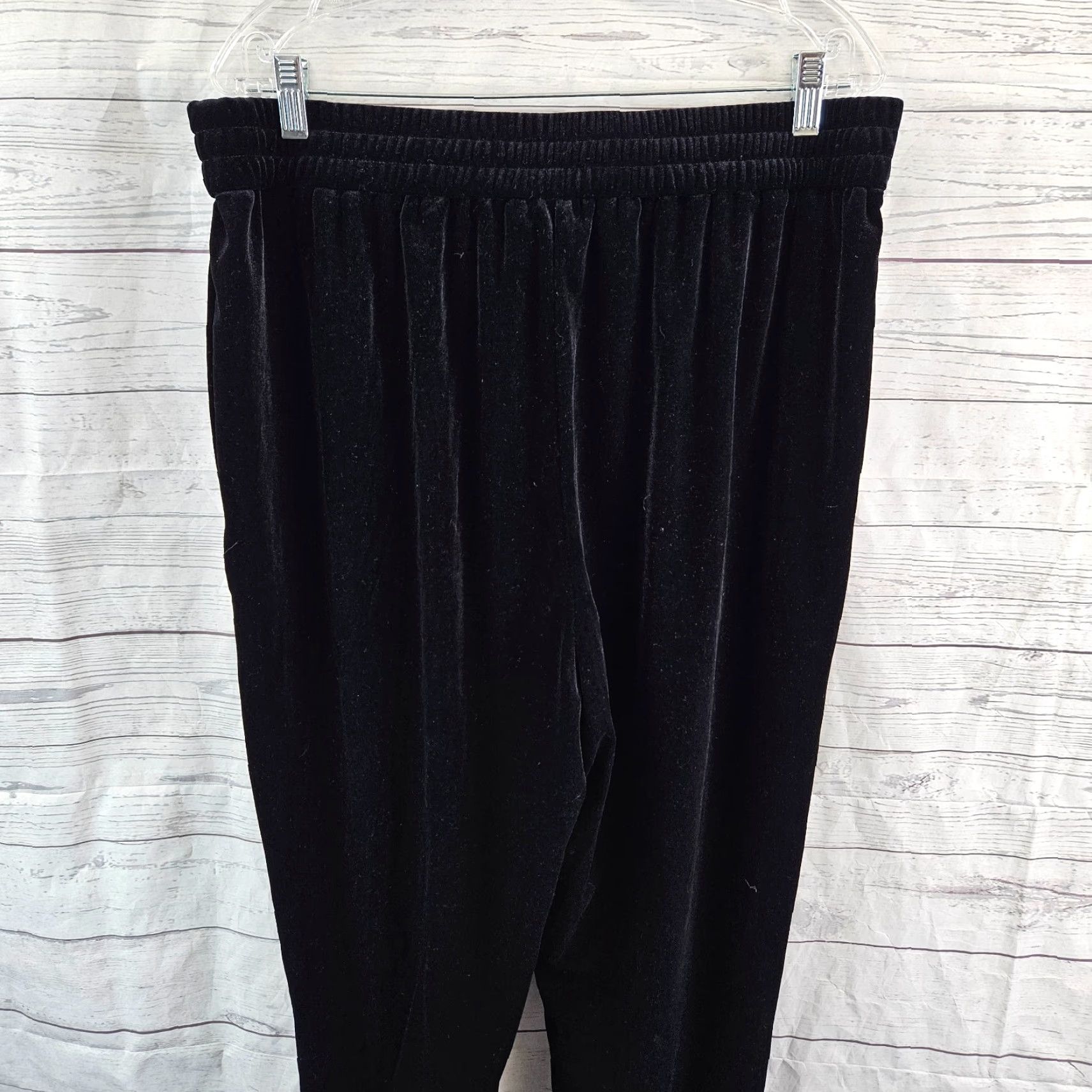Velvet Skies Are Blue Velvet Cropped Pants 1X Black High Rise Womens Pants VIPNQI Size 40" / US 18 - 4 Thumbnail
