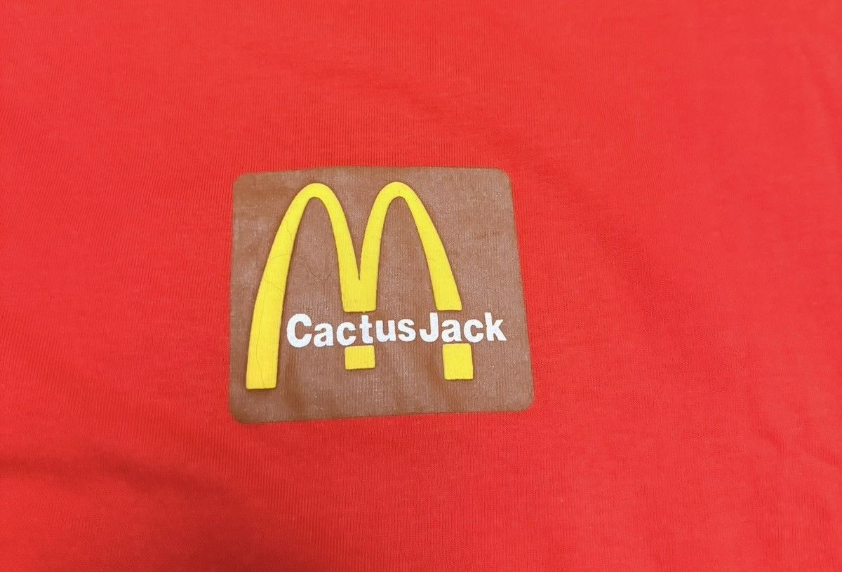 Travis Scott Travis Scott x McDonald's Sesame Inv III T-shirt Red Size XL Size US XL / EU 56 / 4 - 2 Thumbnail