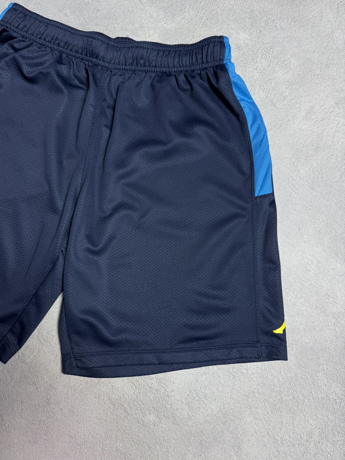 Kappa Leeds United 2019 2020 Training Football Soccer Shorts Kappa Size US 34 / EU 50 - 6 Thumbnail