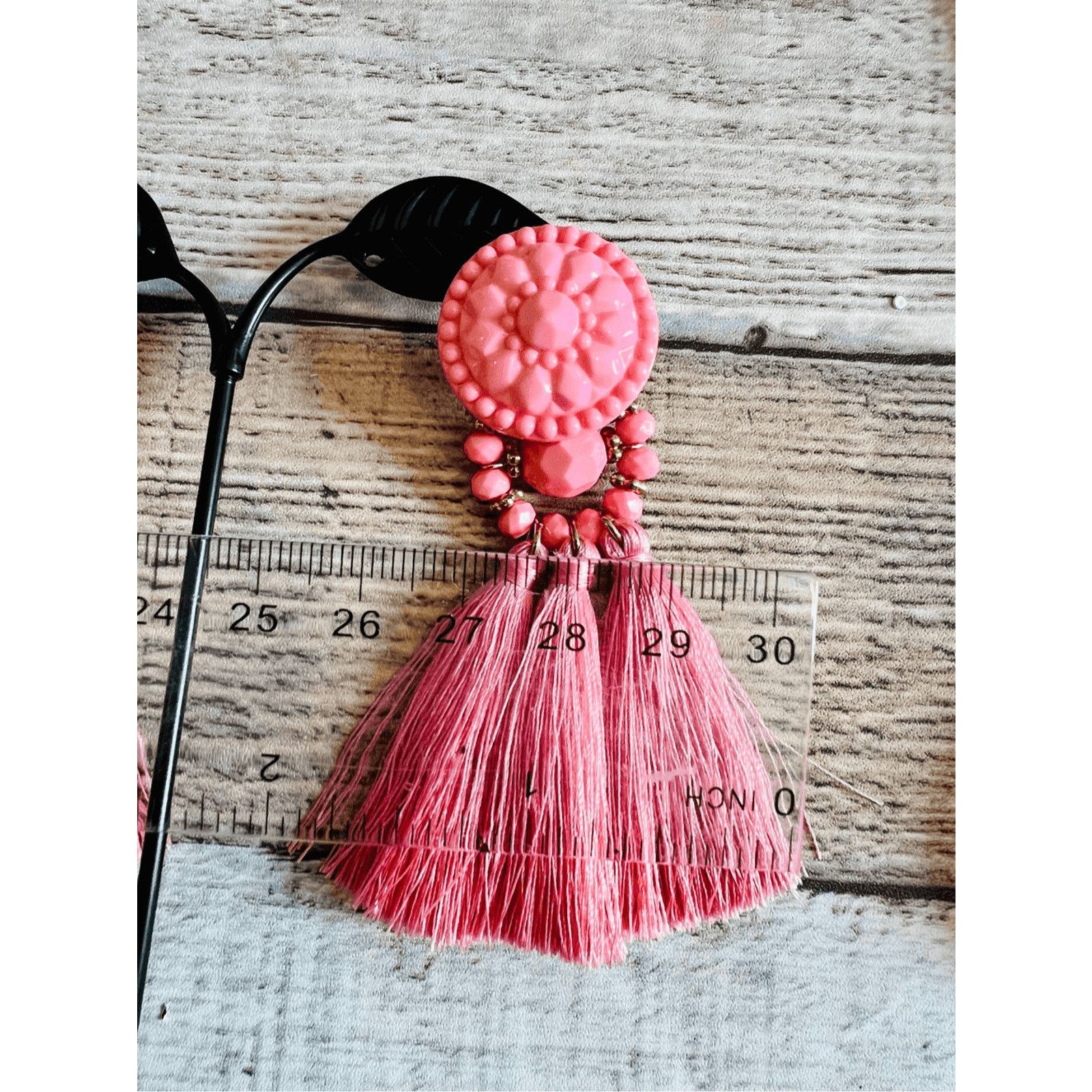 Other Bohemian Pink Triple Tassel Earrings Shabby Chic Jewelry NWT Size ONE SIZE - 5 Thumbnail