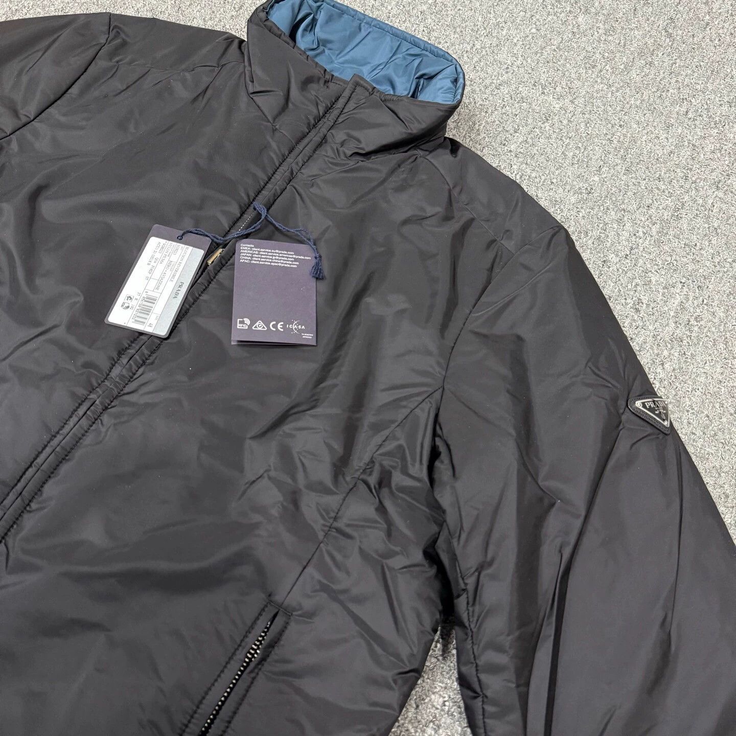 Prada Prada Front Tri Logo Double-Sided Nylon Cotton Jacket 48 Size US M / EU 48-50 / 2 - 4 Thumbnail
