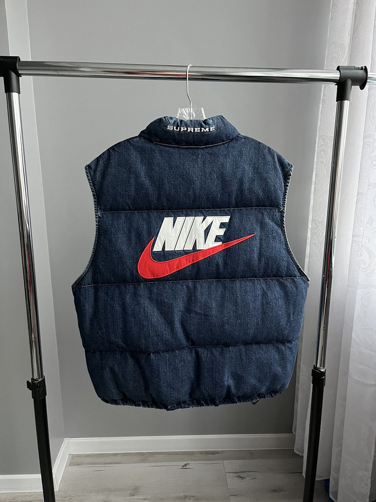 シュプリーム x ナイキ デニム パファー ベスト \"インディゴ Supreme x Nike Denim Puffer Vest Indigo