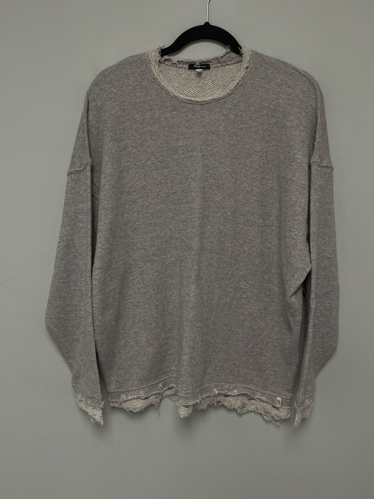 R13 Shredded Edge Oversized Crewneck. Medium Size M / US 6-8 / IT 42-44 - 3 Thumbnail