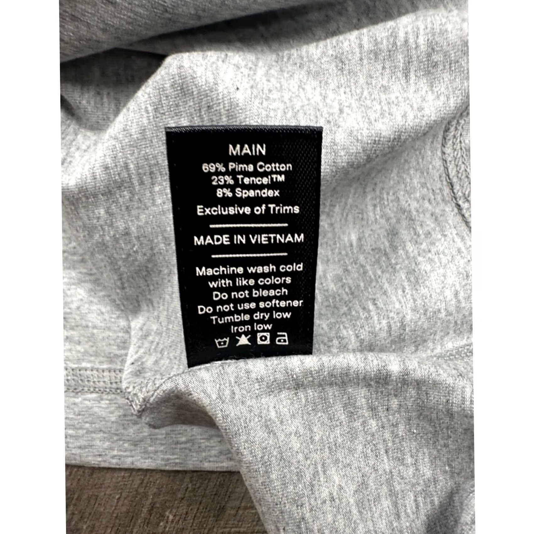 Vintage Public Rec Go To V Neck Performance Stretch Tee Shirt S Mens Gray Size US S / EU 44-46 / 1 - 6 Thumbnail