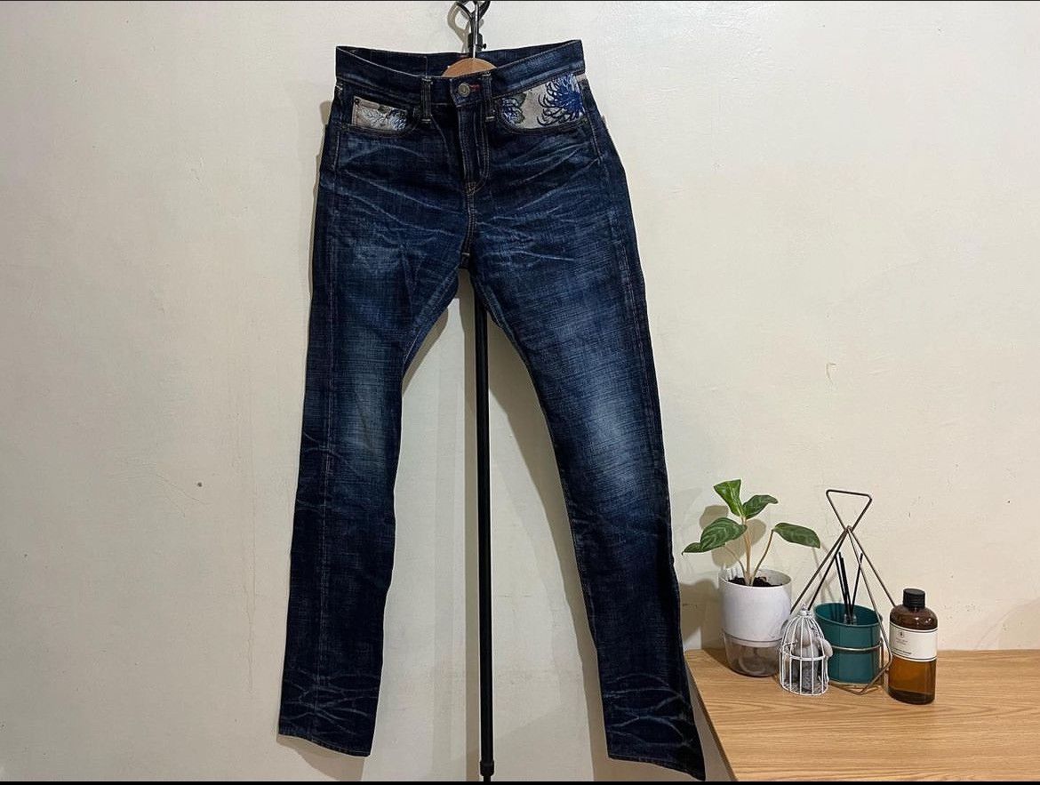 image of Kuro Kura Selvedge Denim in Blue, Men's (Size 26)