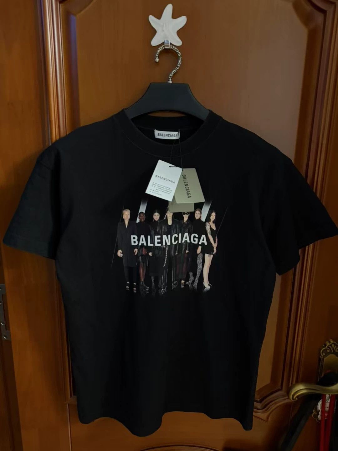 Balenciaga Balenciaga Portrait Print Short Sleeve T-shirt - dmc Size US XS / EU 42 / 0 - 1 Thumbnail