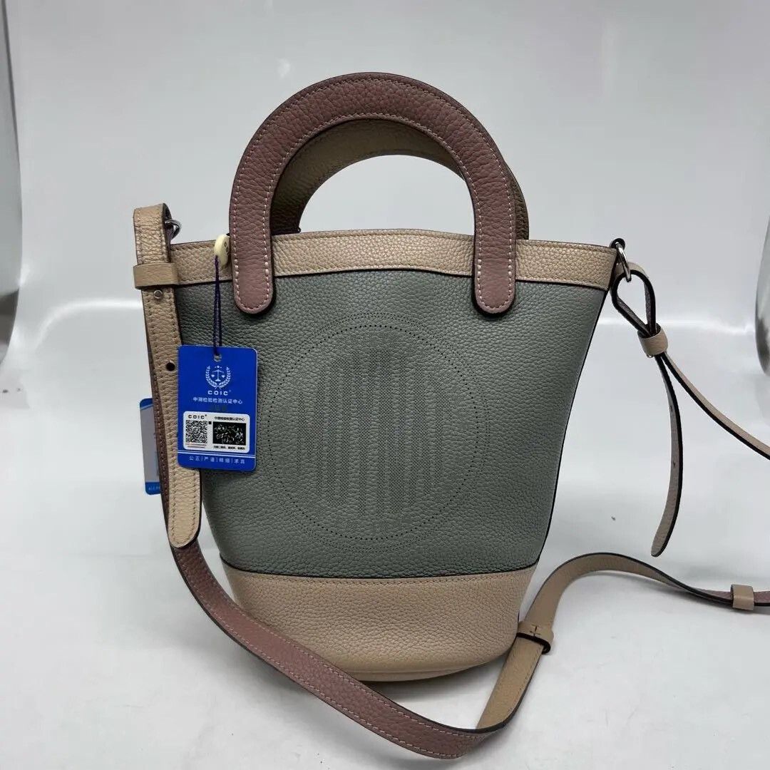 Moynat Pre-loved Bag Very good condition Size ONE SIZE - 1 Thumbnail