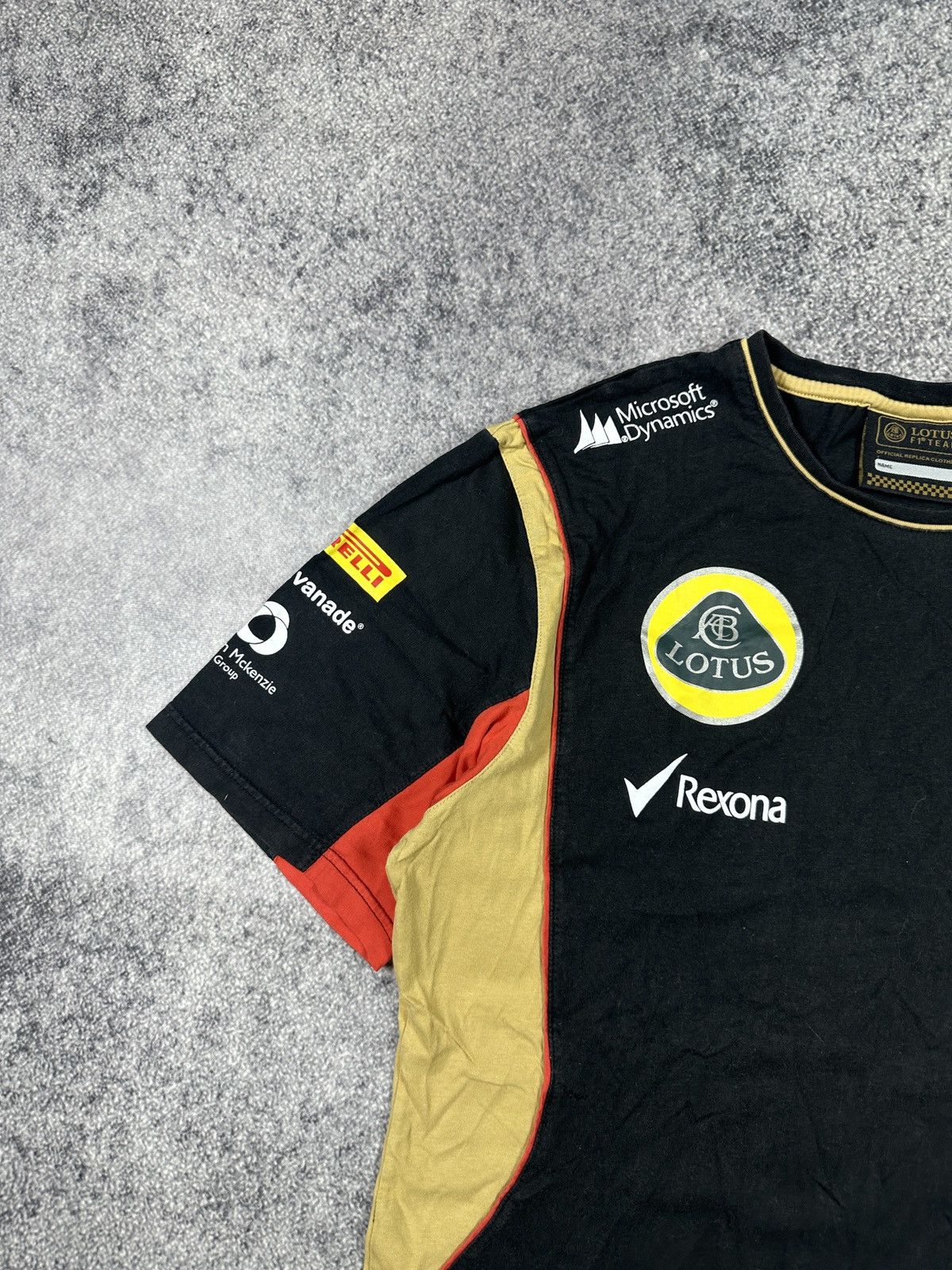 Formula 1 Lotus F-1 Team Racing Big Logo Kimi T-shirt Streetwear L Size US L / EU 52-54 / 3 - 2 Thumbnail