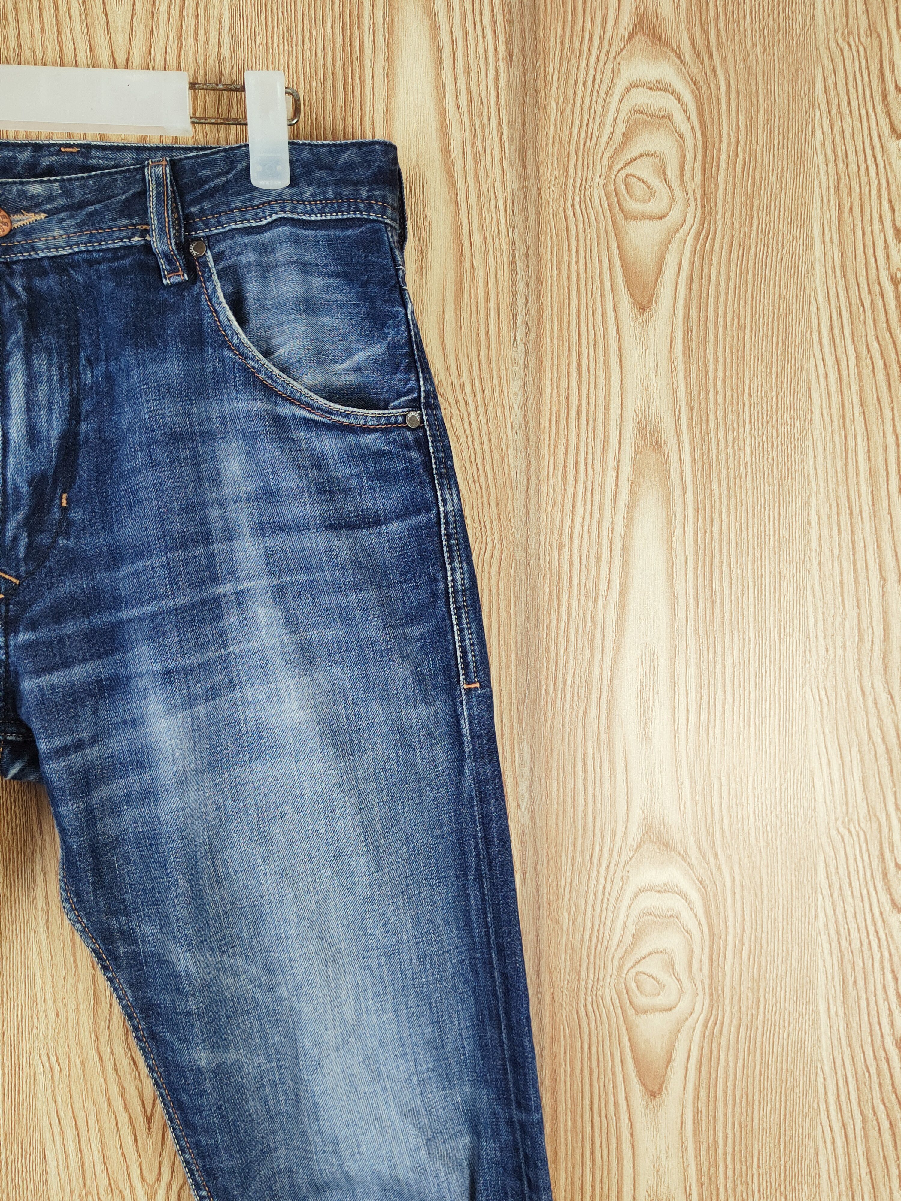 Diesel Diesel Dark Blue Distressed Ripped Jeans #S2703 Size US 30 / EU 46 - 6 Thumbnail