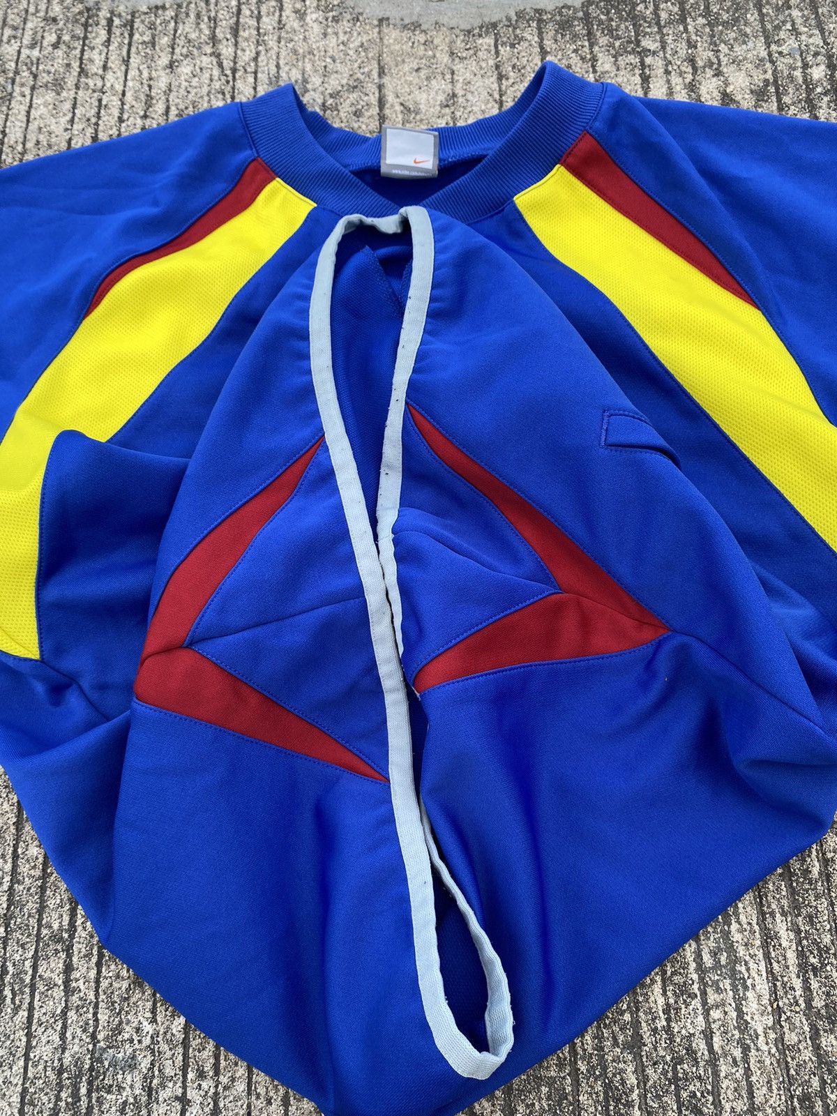 Nike Vintage Nike Wark Track Sweatshirt Size US L / EU 52-54 / 3 - 8 Thumbnail