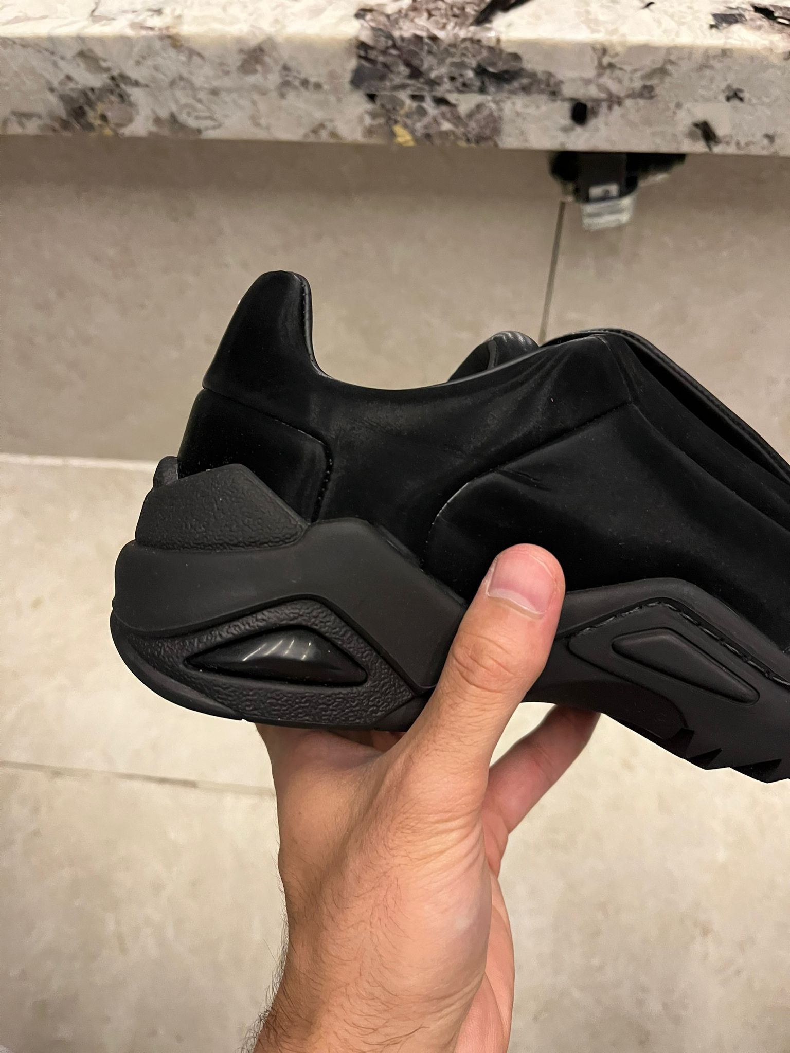 Maison Margiela Low Top Future Sneakers in Black Size US 8 / EU 41 - 16 Thumbnail