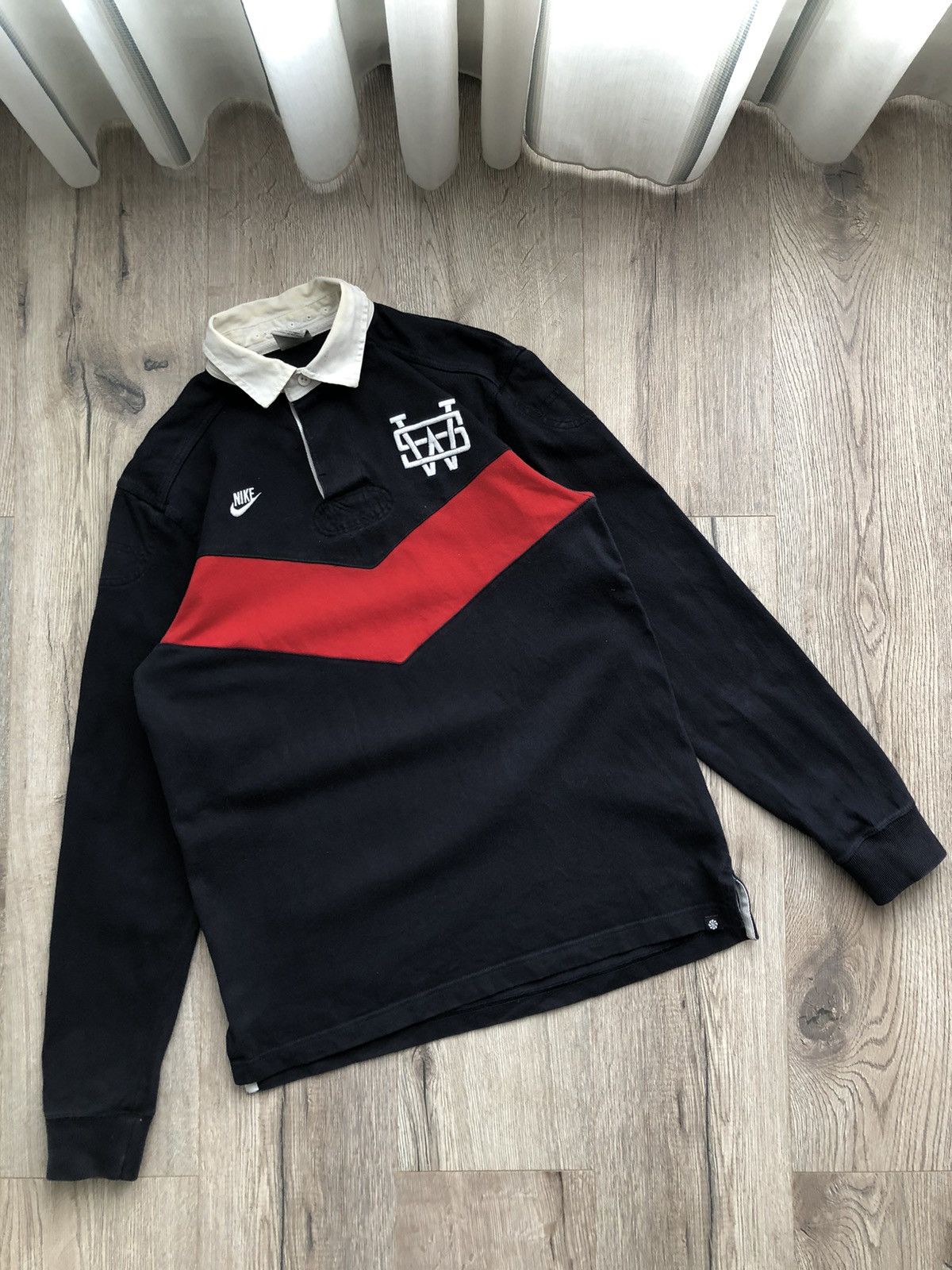 Rugby Longsleeve Nike Swoosh Rugby Swoosh Top Nike Solo Swoosh Rugby Top  Where To Buy DQ5221-