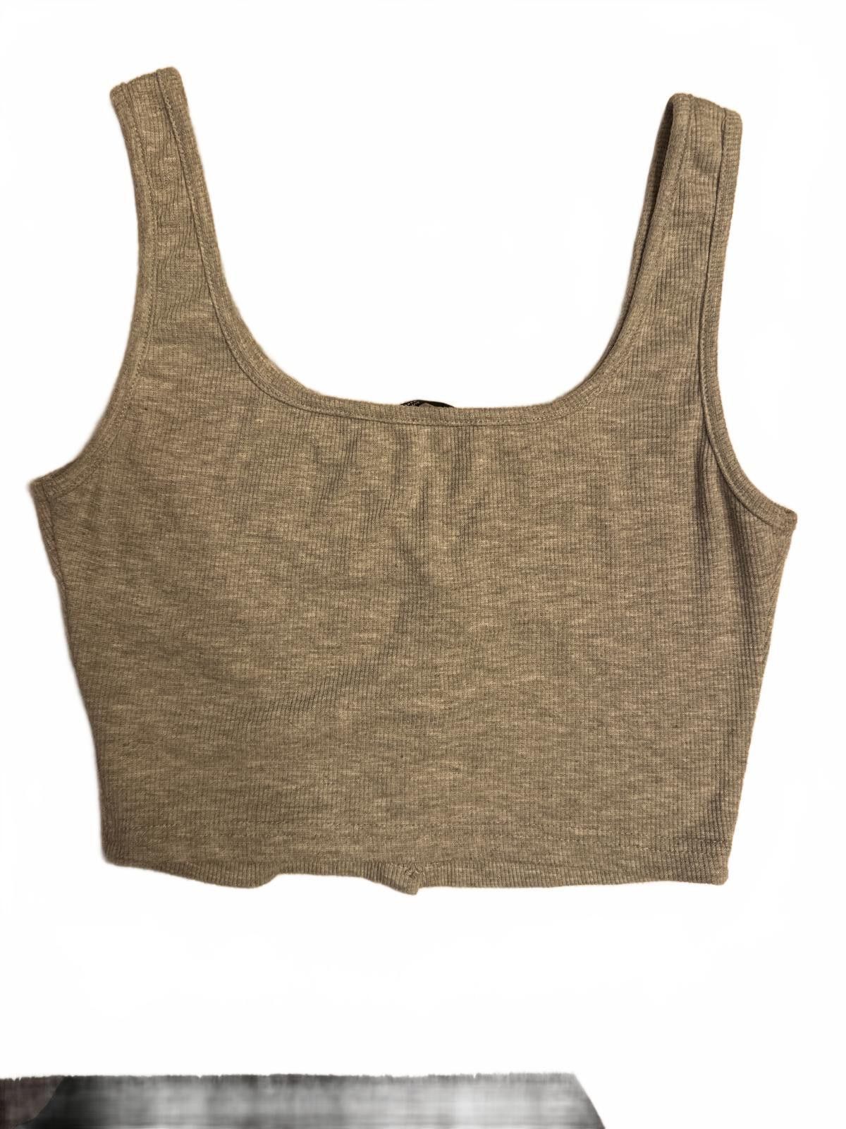 Shein Shein Grey Ribbed Button Front Crop Tank XS EUC Size XS / US 0-2 / IT 36-38 - 3 Thumbnail