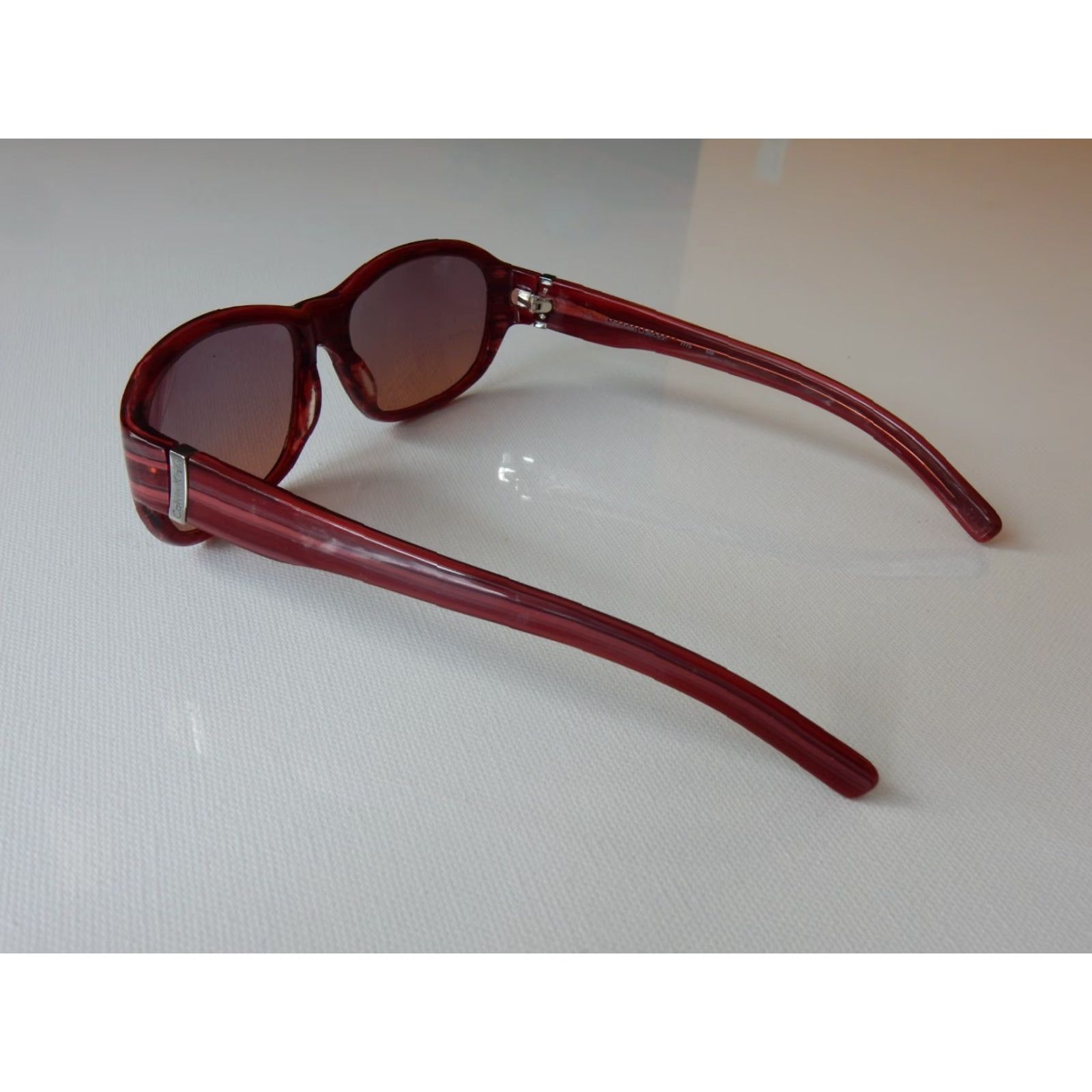 Calvin Klein Calvin Klein Sunglasses Women Polarized 58mm Red 135 Temple Size ONE SIZE - 3 Thumbnail