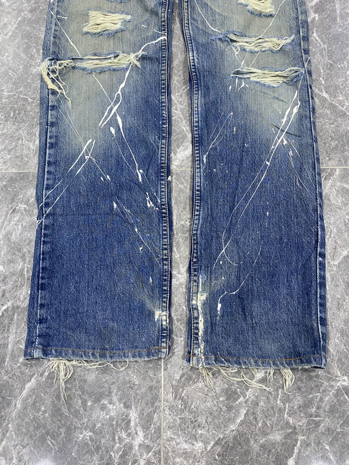 Levi's Vintage Clothing Vintage Levi’s 519 Distressed Denim Jeans Size US 30 / EU 46 - 5 Thumbnail