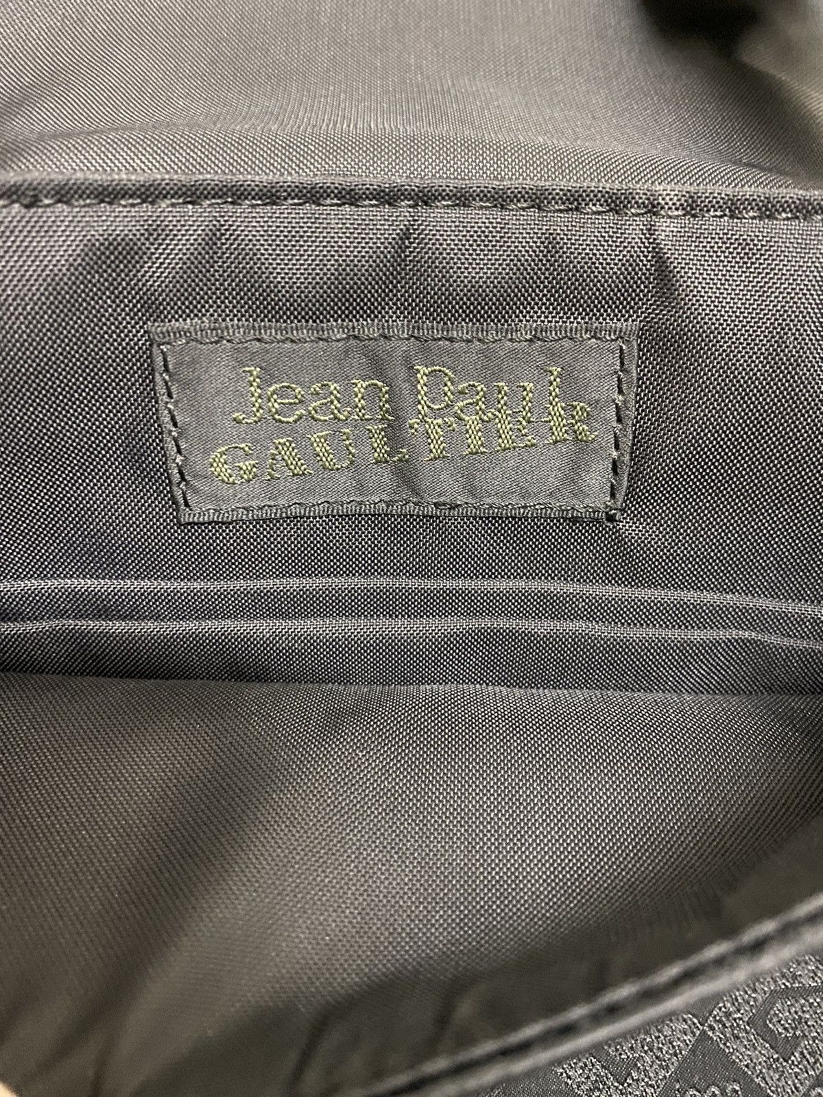 Jean Paul Gaultier Jean Paul Gaultier JPG Metal Plate Sling/Crossbody Bag Size ONE SIZE - 14 Thumbnail