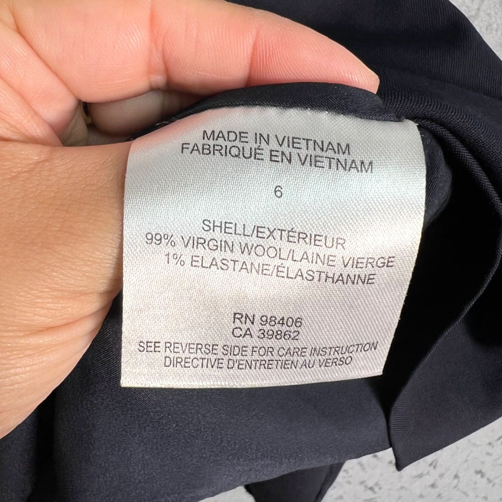 Theory THEORY A-LINE SKIRT Adult Women Size 6 Black Virgin Wool Blend with Pockets Business Knee Length Wool Elastane Ven 0? (Oops) Size 28" / US 6 / IT 42 - 4 Thumbnail