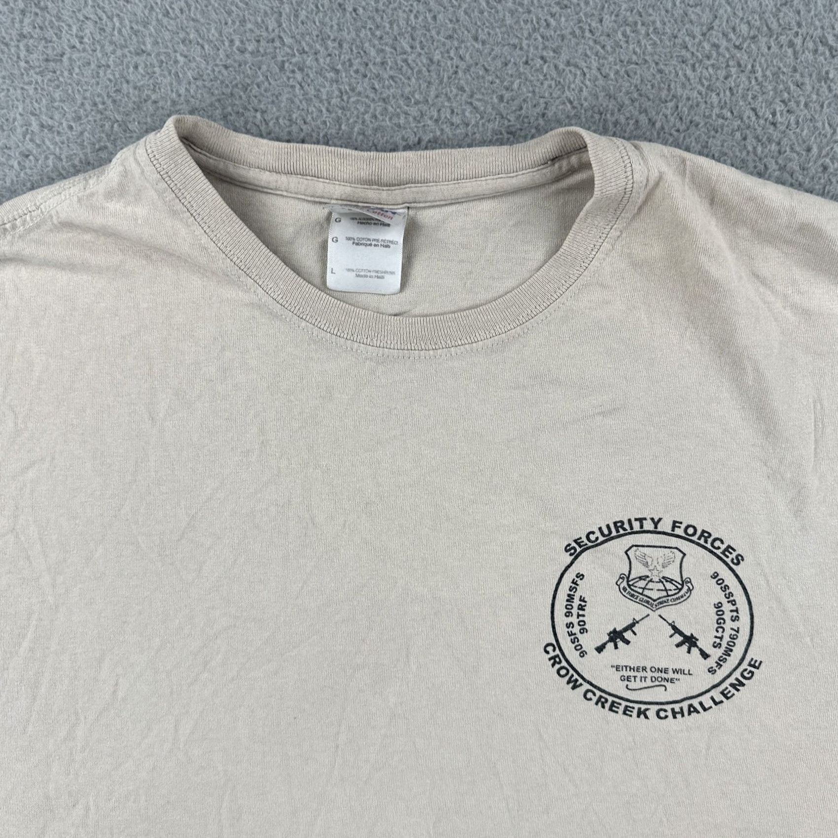 Gildan VINTAGE GILDAN T-Shirt Beige Short Sleeve Crew Neck Mens L Classic USA Military Crow Creek Challenge Cadre Size US L / EU 52-54 / 3 - 5 Thumbnail