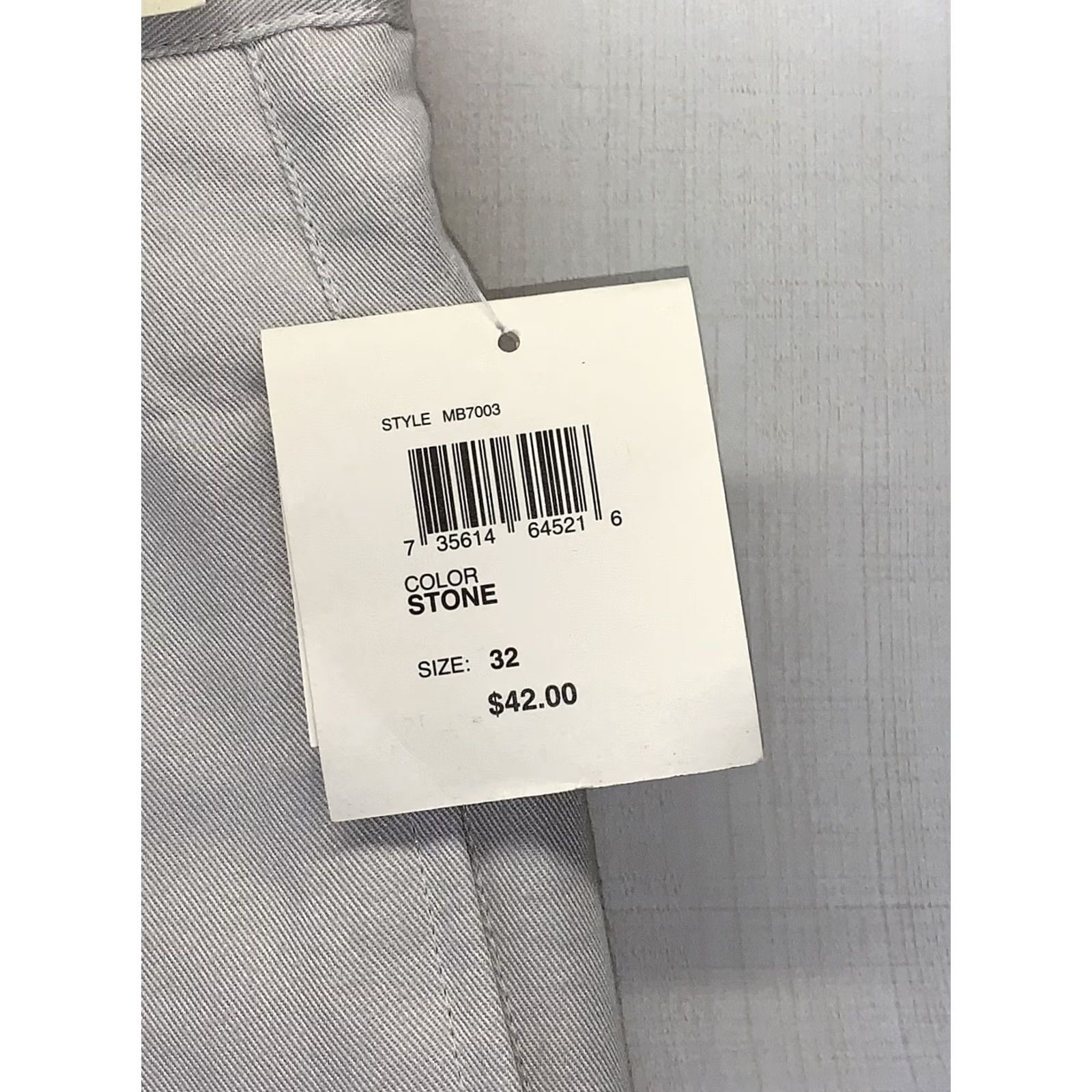 MooRER Prewick & Moore Men’s SZ 32x9 Pleated Front Shorts Stone Color NWT-4252 Bermuda Casual Summer 32 Mens Stone Color Shorts Size US 32 / EU 48 - 3 Thumbnail