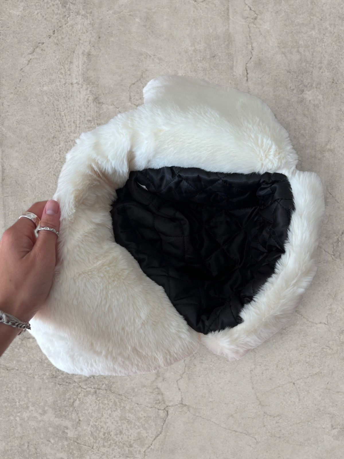Japanese Brand Russian Ushanka fluffy winter hat, cream faux fur. One size Size ONE SIZE - 4 Thumbnail