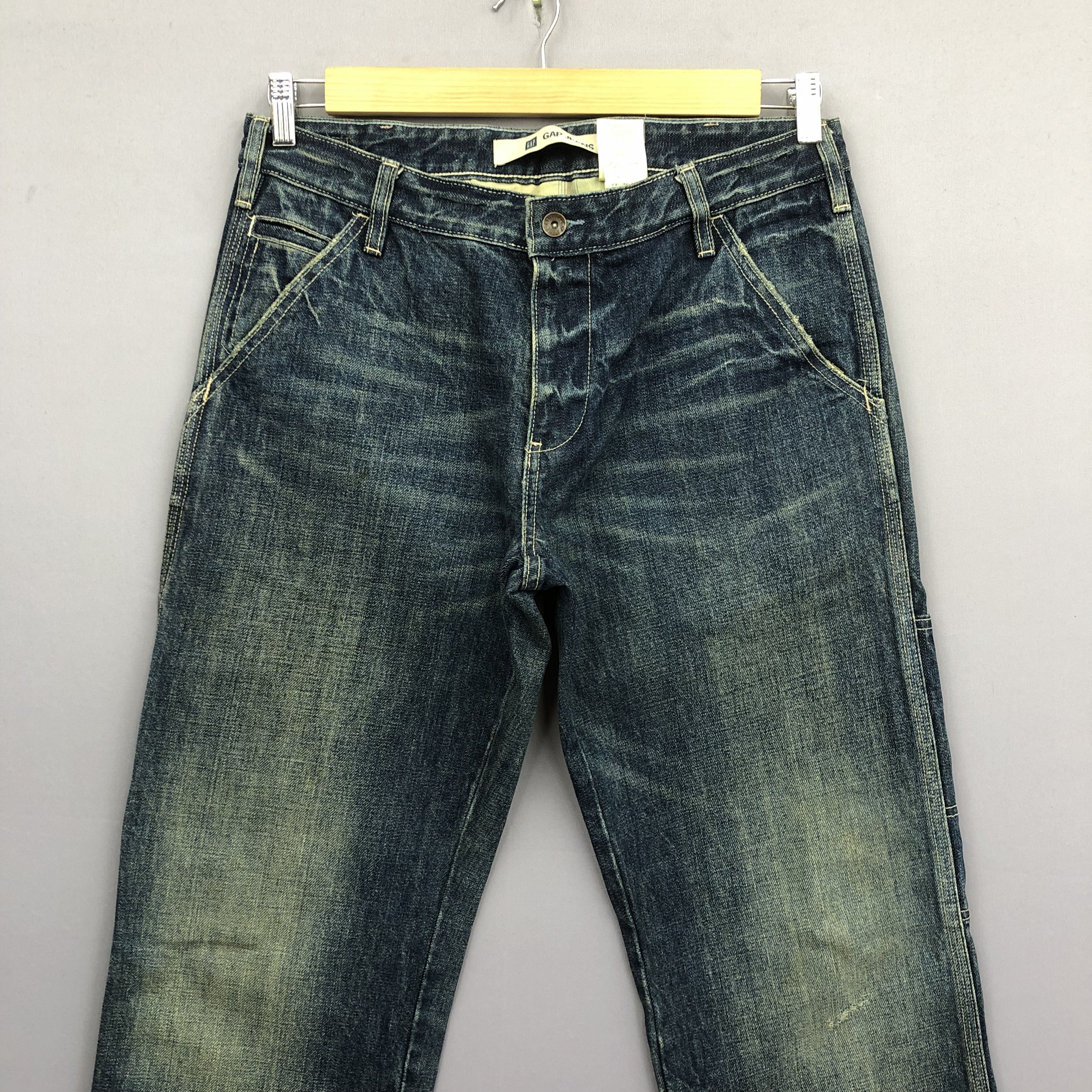 Japanese Brand Crazy Vintage 90s Gap Baggy Jeans Skater Buckle Faded Denim Size US 34 / EU 50 - 3 Thumbnail