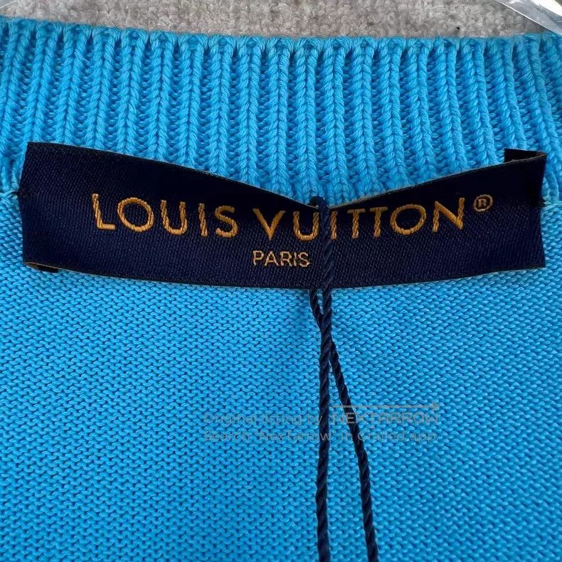 Louis Vuitton Louis Vuitton size 4l SS24 Solid Pin Logo Letter Embroidery Size US M / EU 48-50 / 2 - 4 Thumbnail