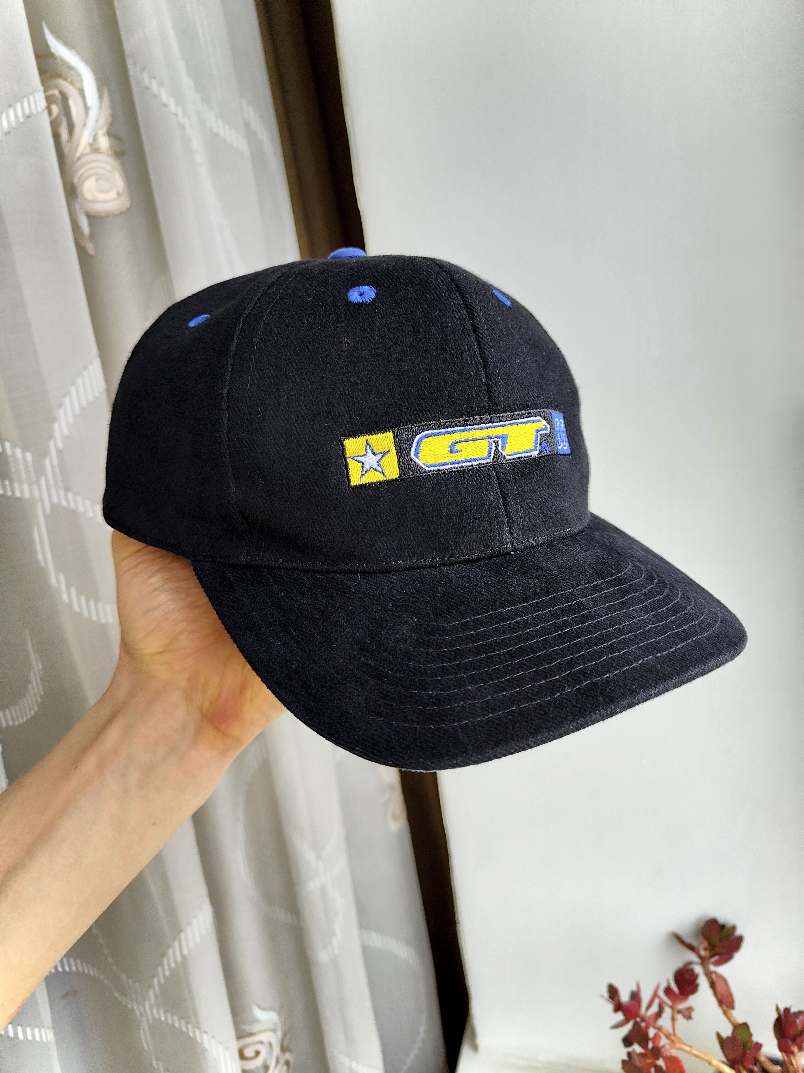 Formula 1 Vintage GT Team Scream GT Racing Baseball Cap Size ONE SIZE - 1 Thumbnail