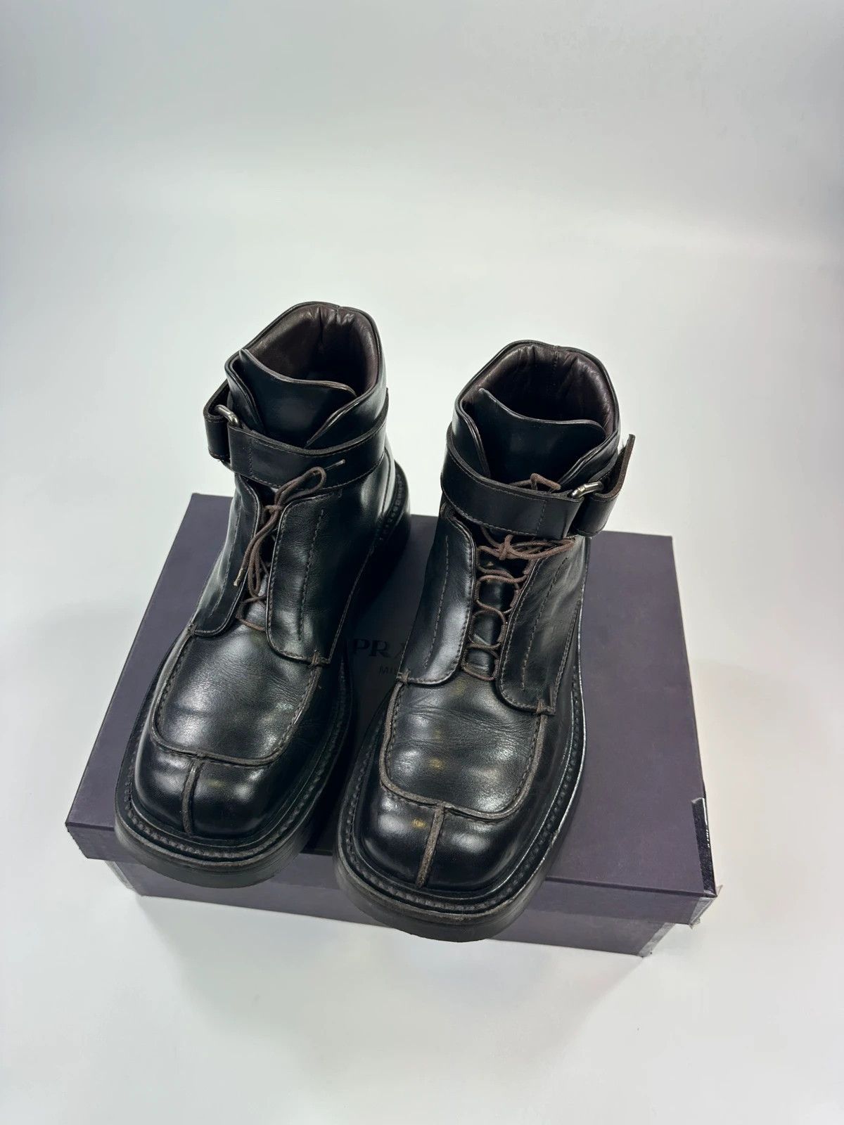 Prada Prada Milano FW1999 Black Leather Square Toe Mid Ankle Boots Size US 9 / EU 42 - 2 Thumbnail