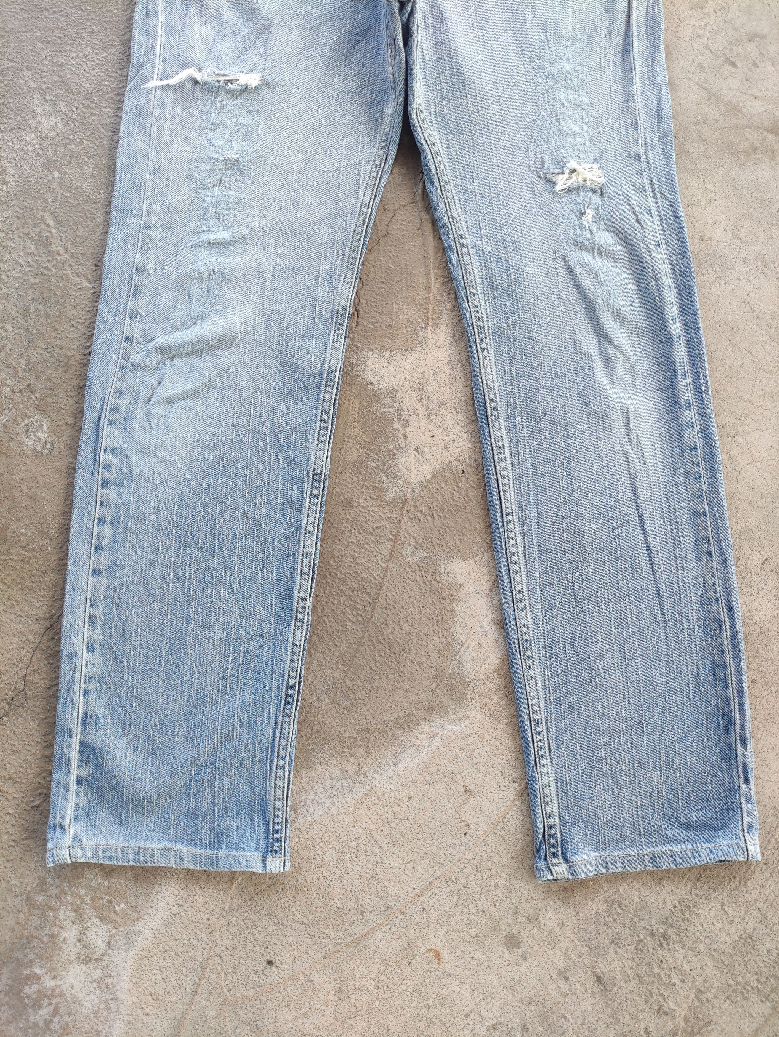Levi's Vintage Levis Jean Distressed Faded Denim Pants Size US 33 - 4 Thumbnail