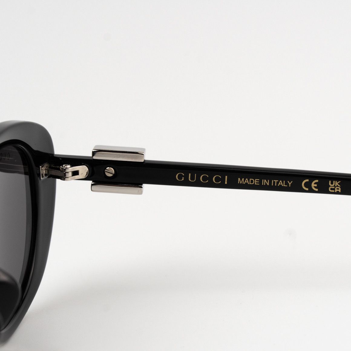 Gucci NEW Gucci GG1684SA 001 Unisex Oval Sunglasses GG 1684SA Size ONE SIZE - 9 Thumbnail