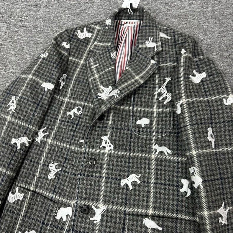 Thom Browne Thom Browne A stylish trench coat Size 40S - 4 Thumbnail