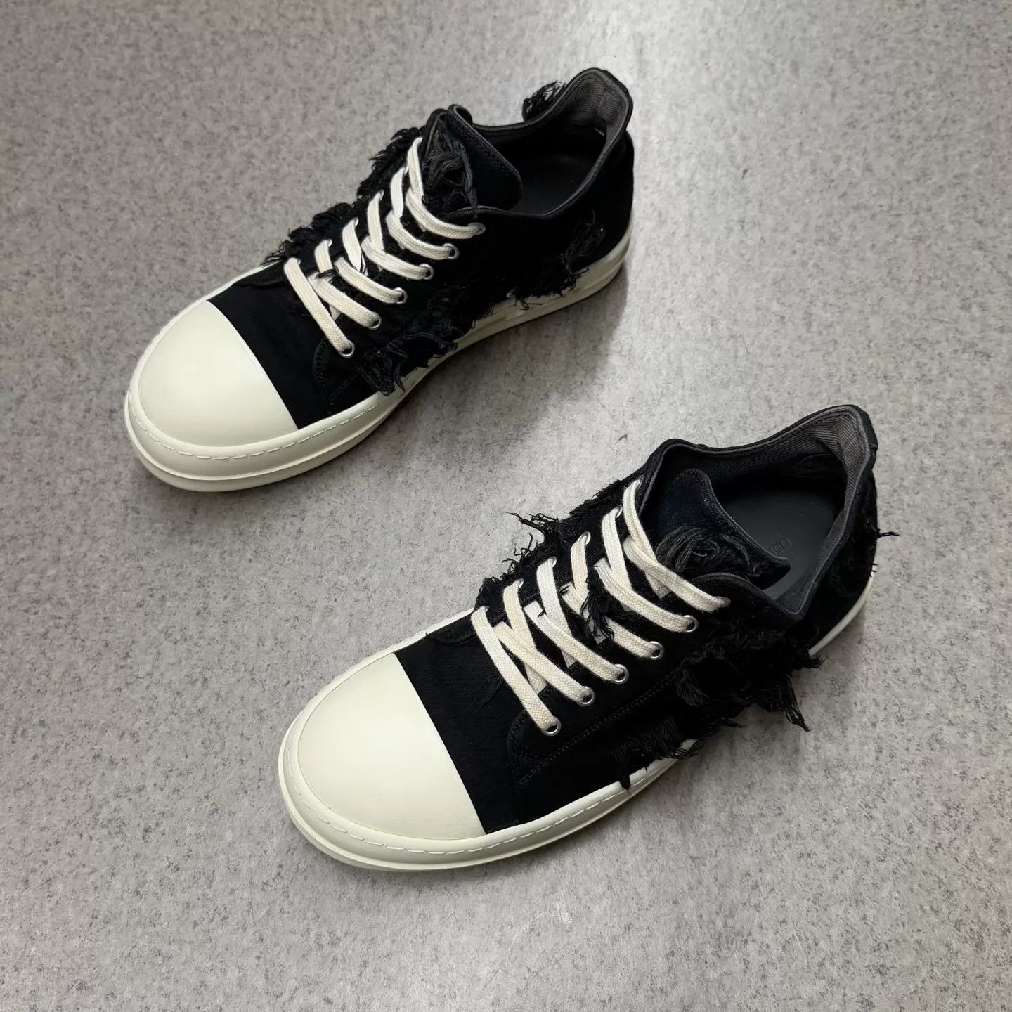 Rick Owens Rick Owens Ro Drkshdw Black Distressed 43 Like New Size US 10 / EU 43 - 5 Thumbnail