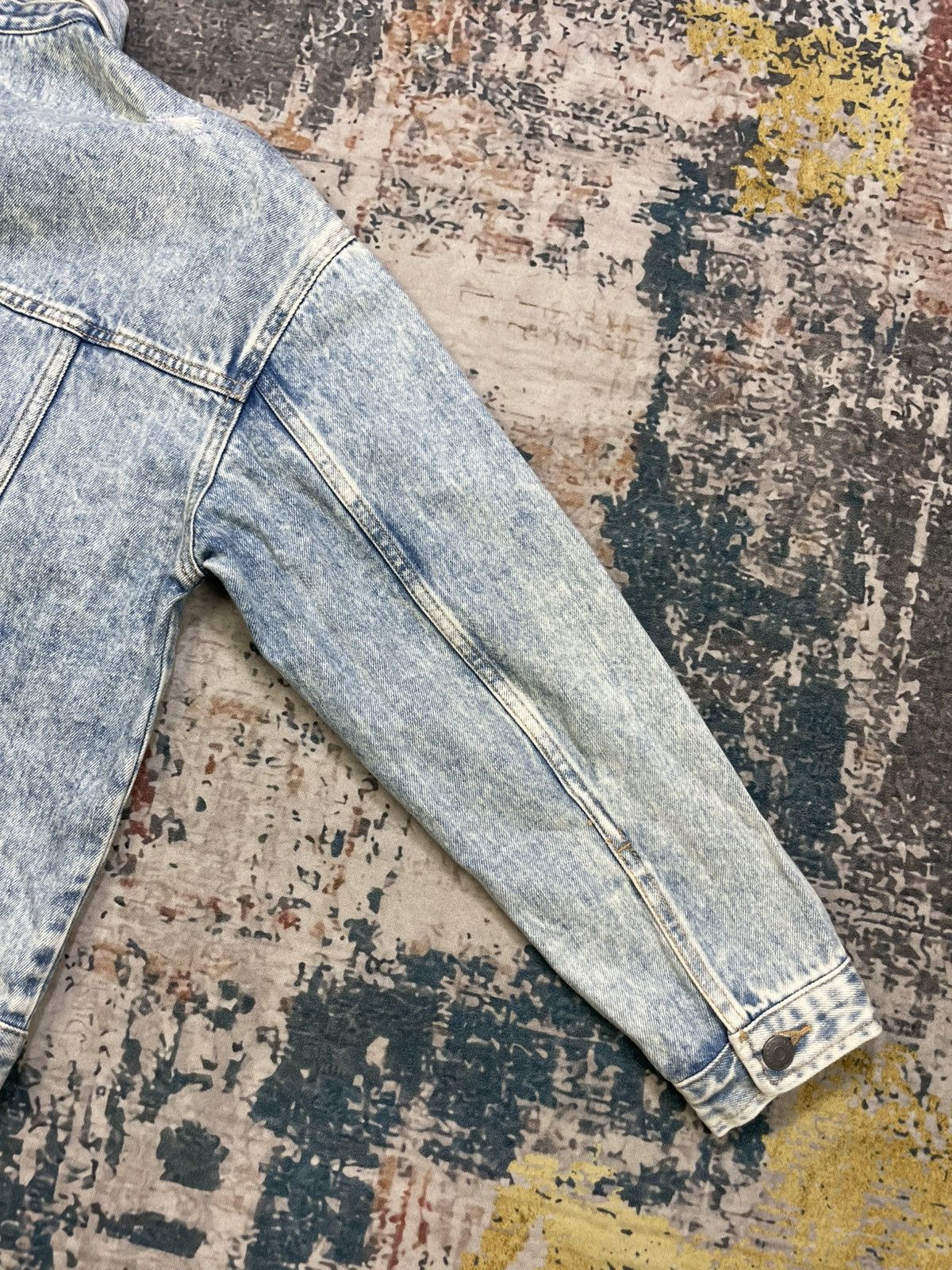 Banana Republic Banana Republic Distressed Acid Wash Denim Jacket Size M / US 6-8 / IT 42-44 - 4 Thumbnail