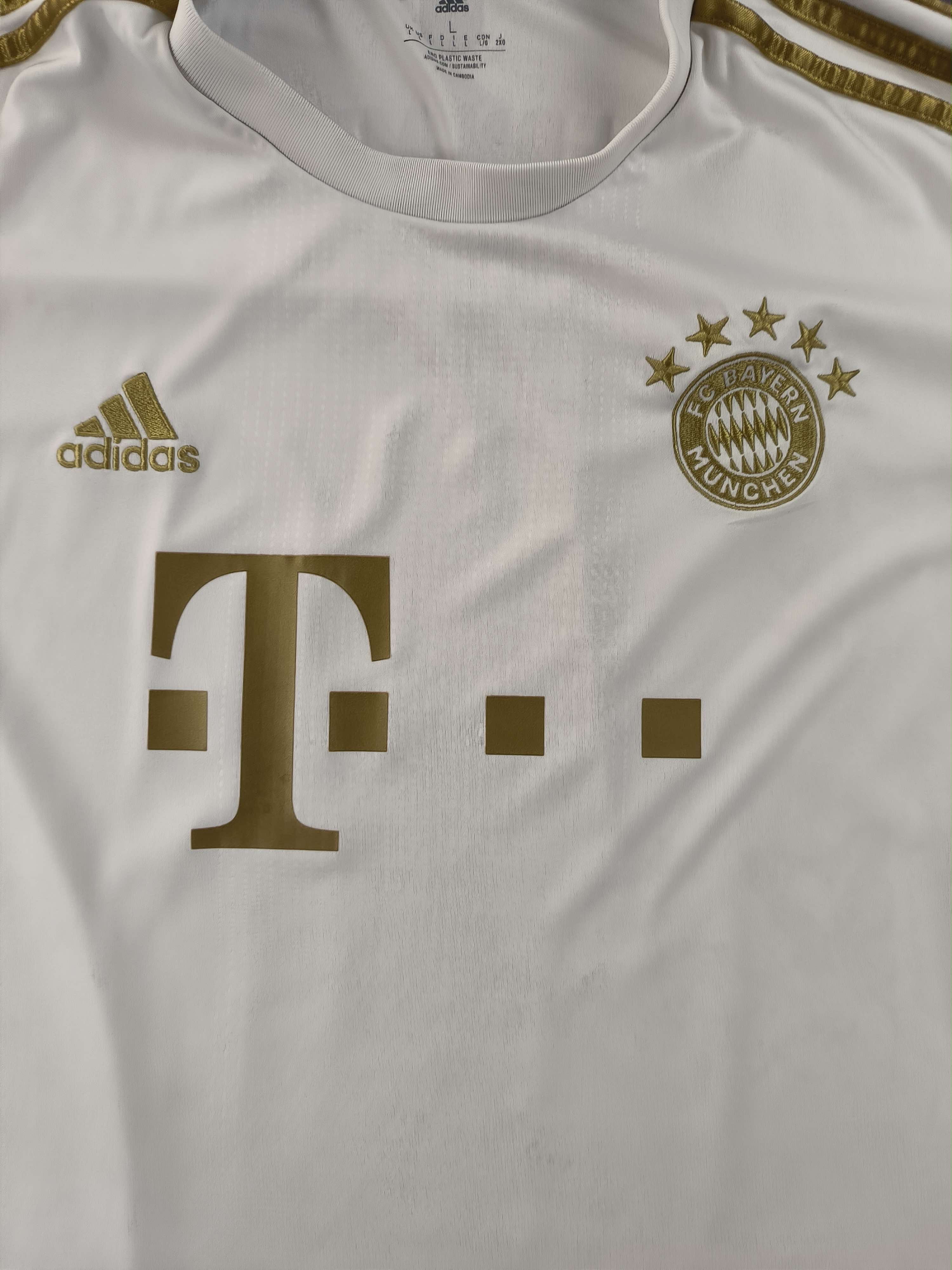 Adidas Bayern Munich 2022-23 Adidas away football jersey size L Size US L / EU 52-54 / 3 - 3 Thumbnail