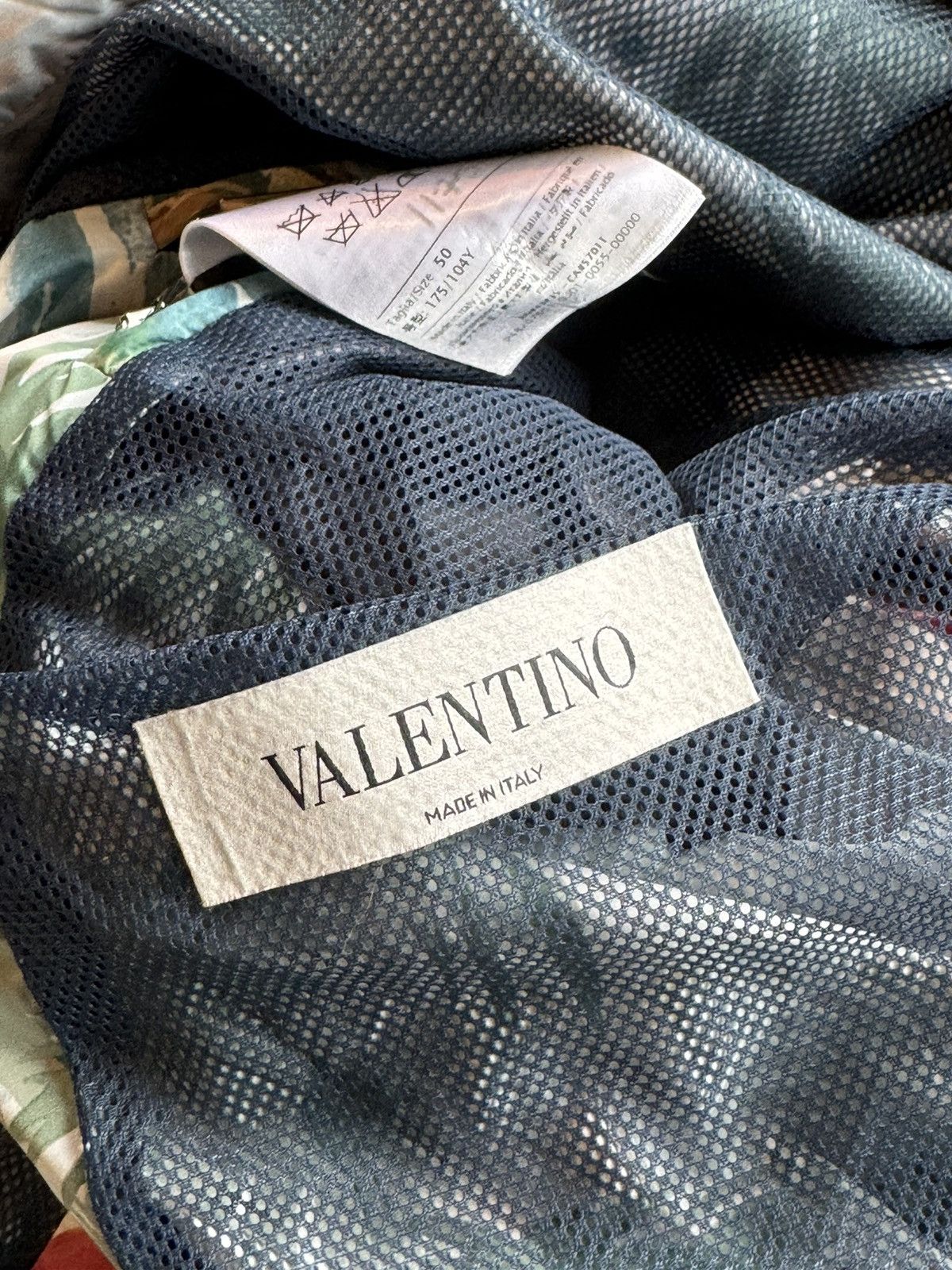 Valentino Valentino Kway Floral Windbreaker Jacket Retail $2350 - 50 Size US M / EU 48-50 / 2 - 7 Thumbnail