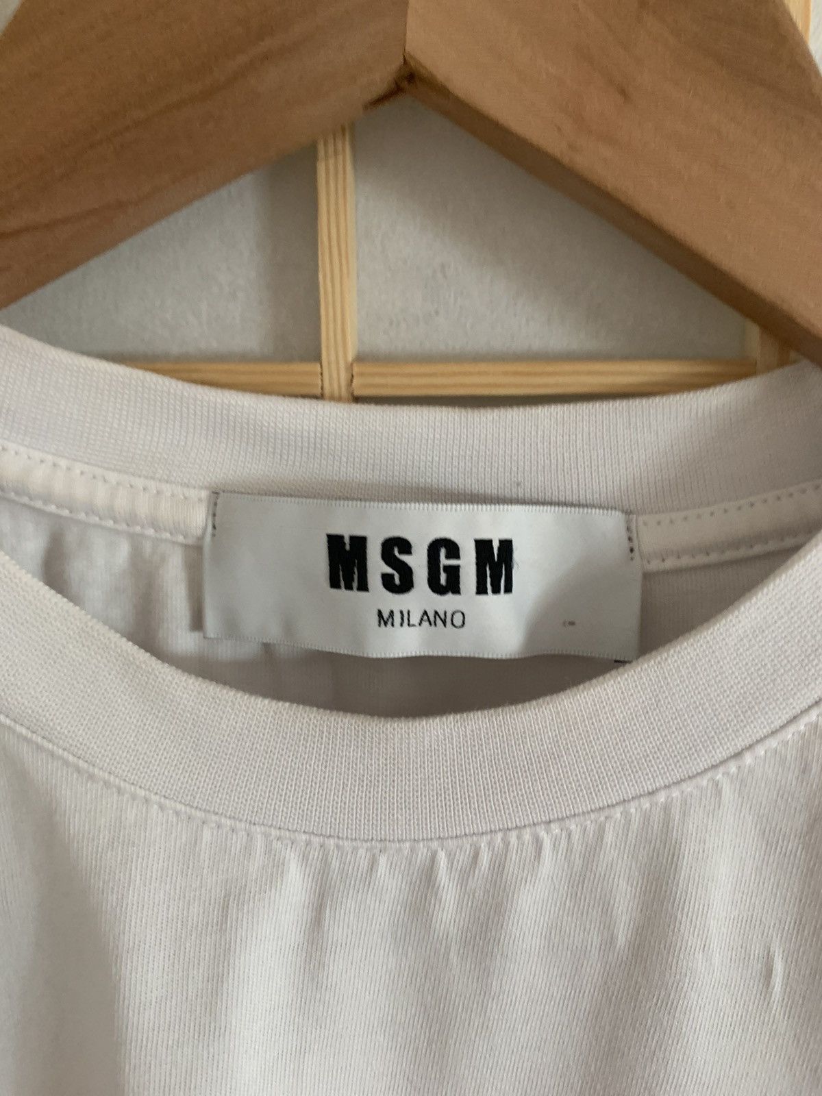 MSGM MSGM White Short-Sleeve Tee with Red and Blue Graphic Small Size US S / EU 44-46 / 1 - 2 Thumbnail